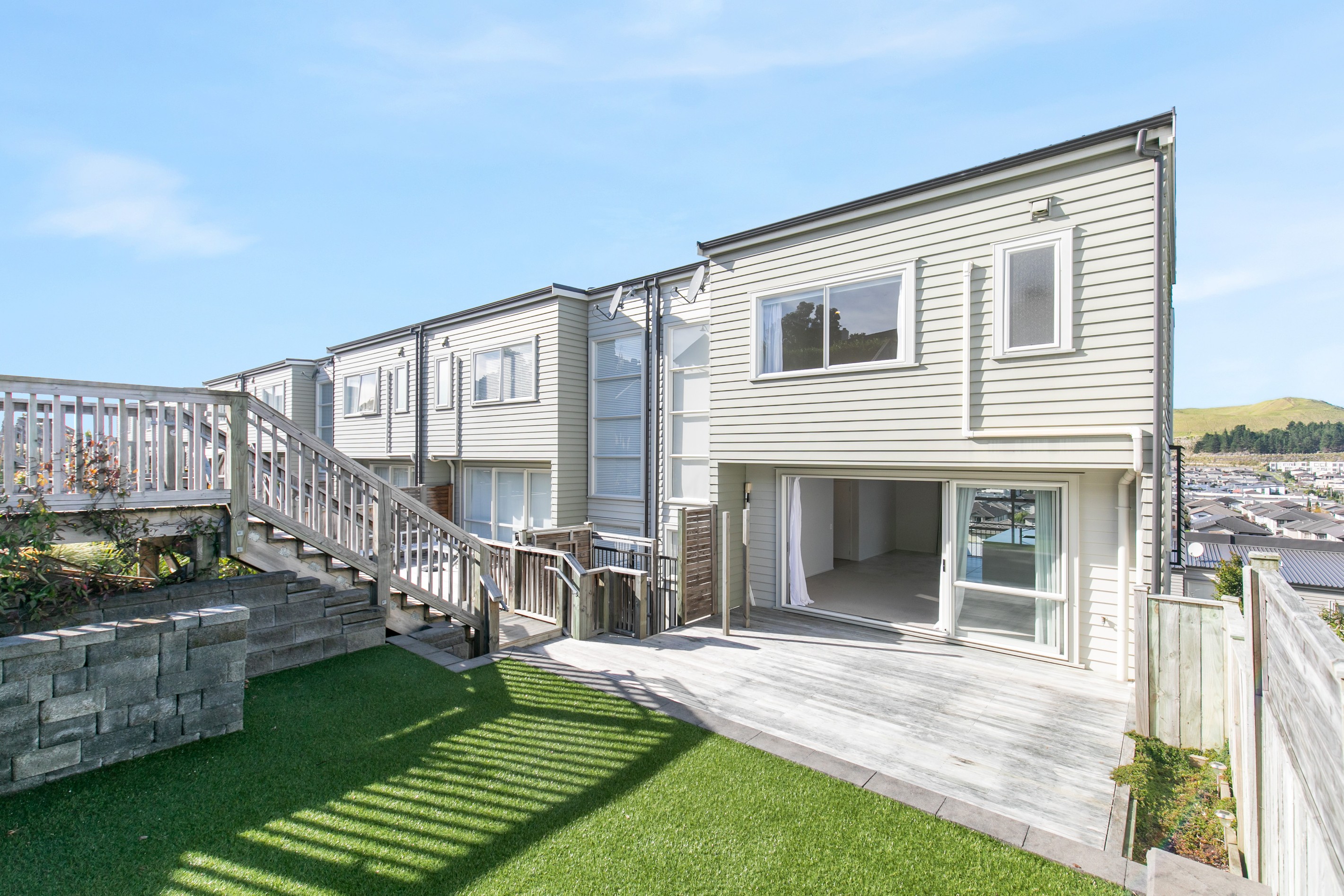 38 Magma cresent, Stonefields, Auckland City