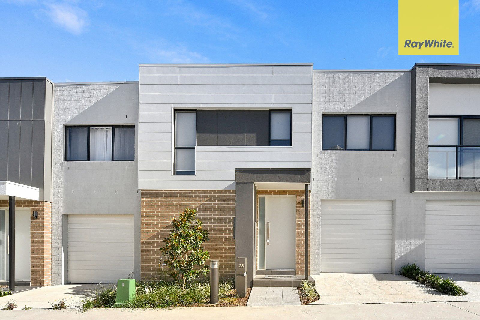 28 Flyer Glade, Blacktown NSW 2148
