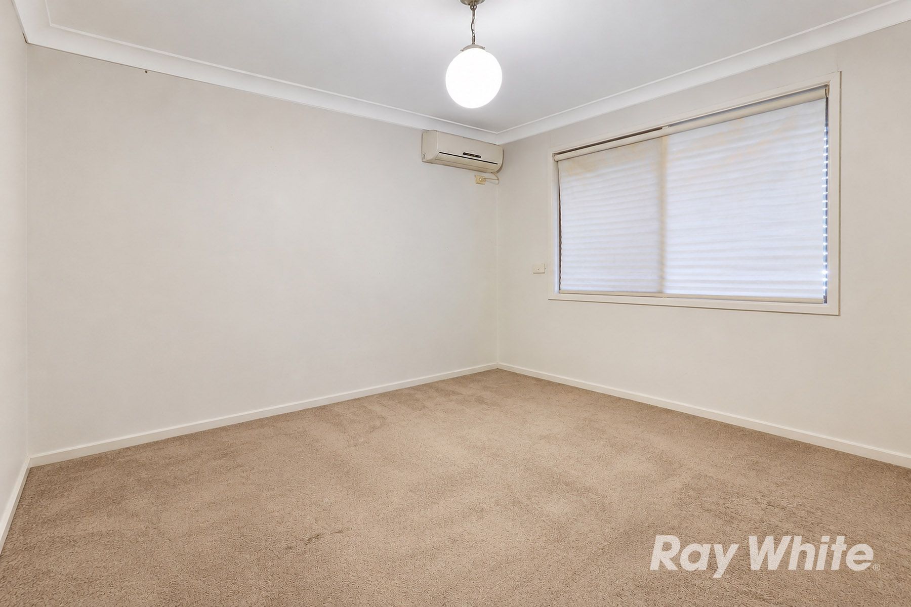 27 Rotorua Road — photo 8 of 15