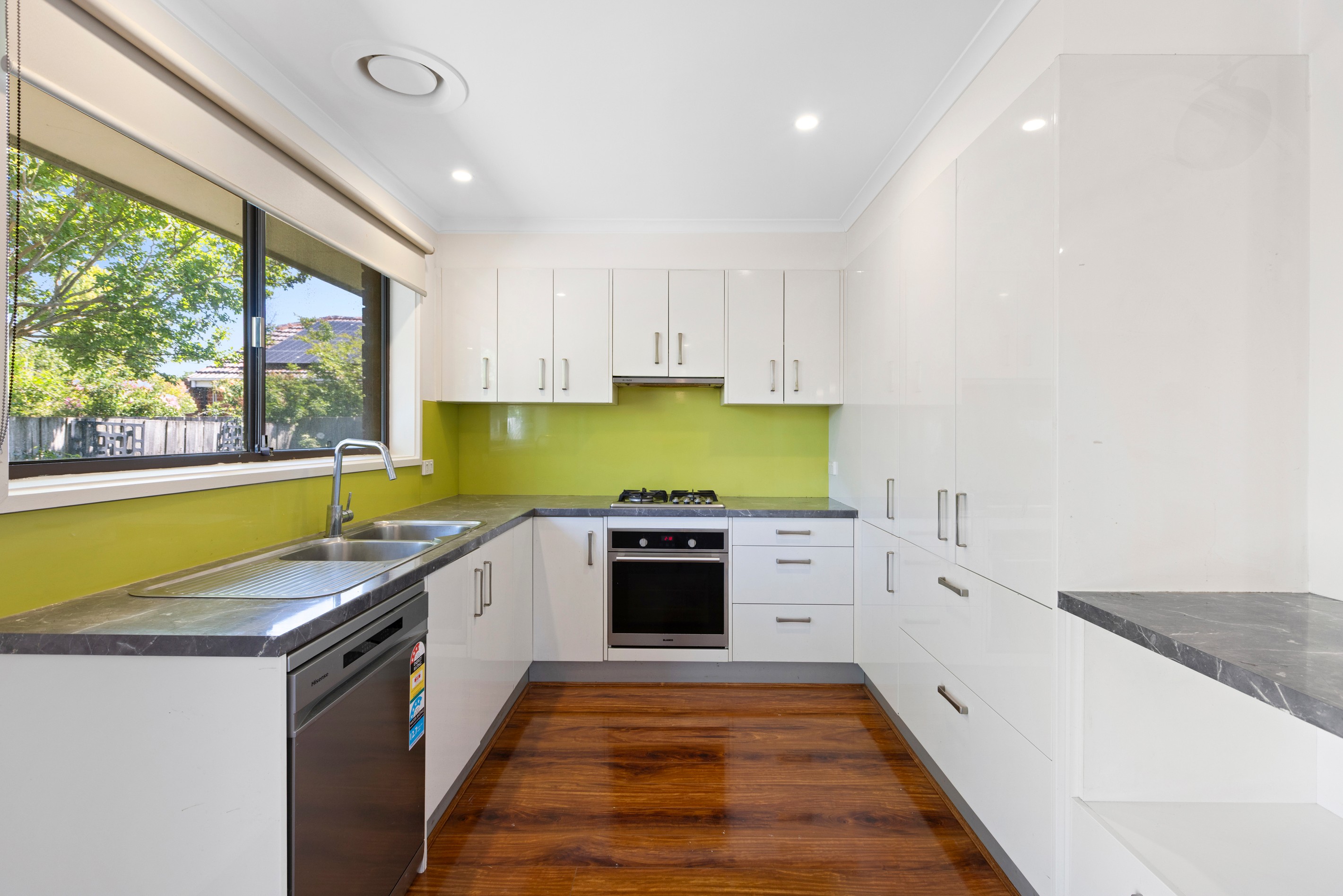 12/30 Maroo Street, Hughesdale, VIC 3166