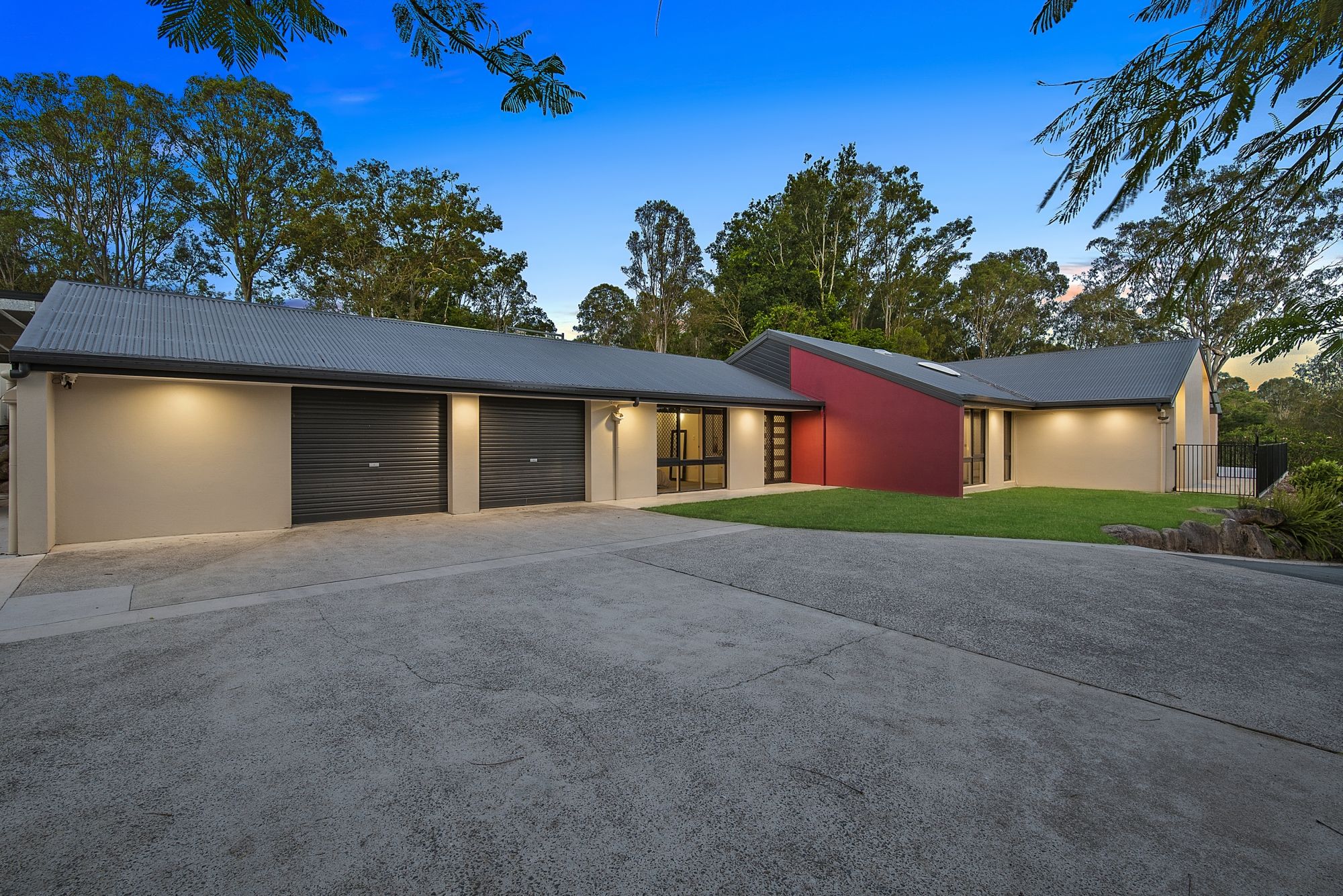 18 Vores Road, Whiteside, QLD 4503