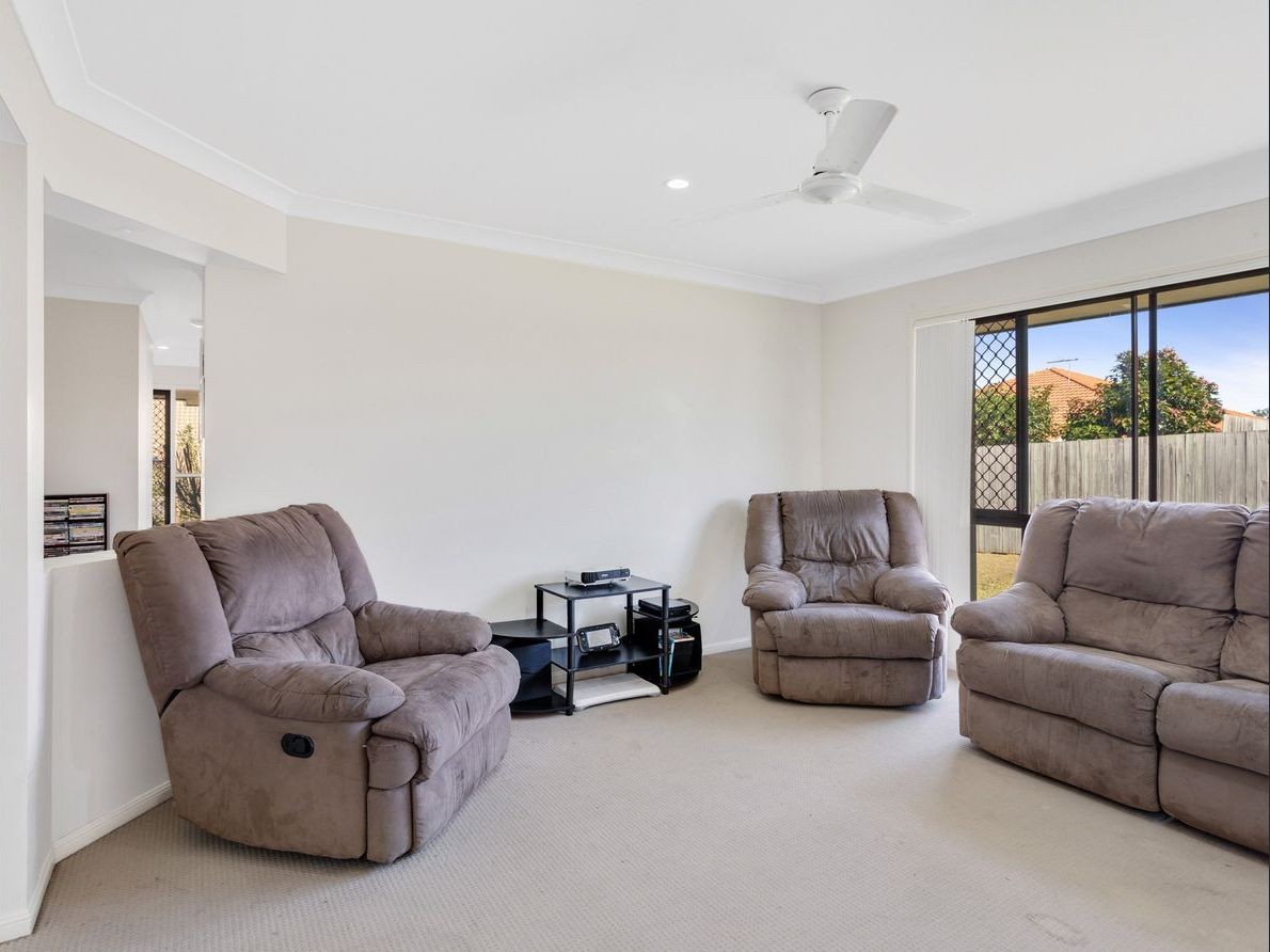 9 Olivine Court, Rothwell, QLD 4022