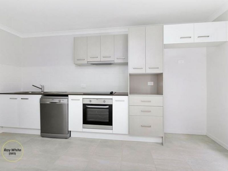 81 Lamington Drive, Redbank Plains, QLD 4301