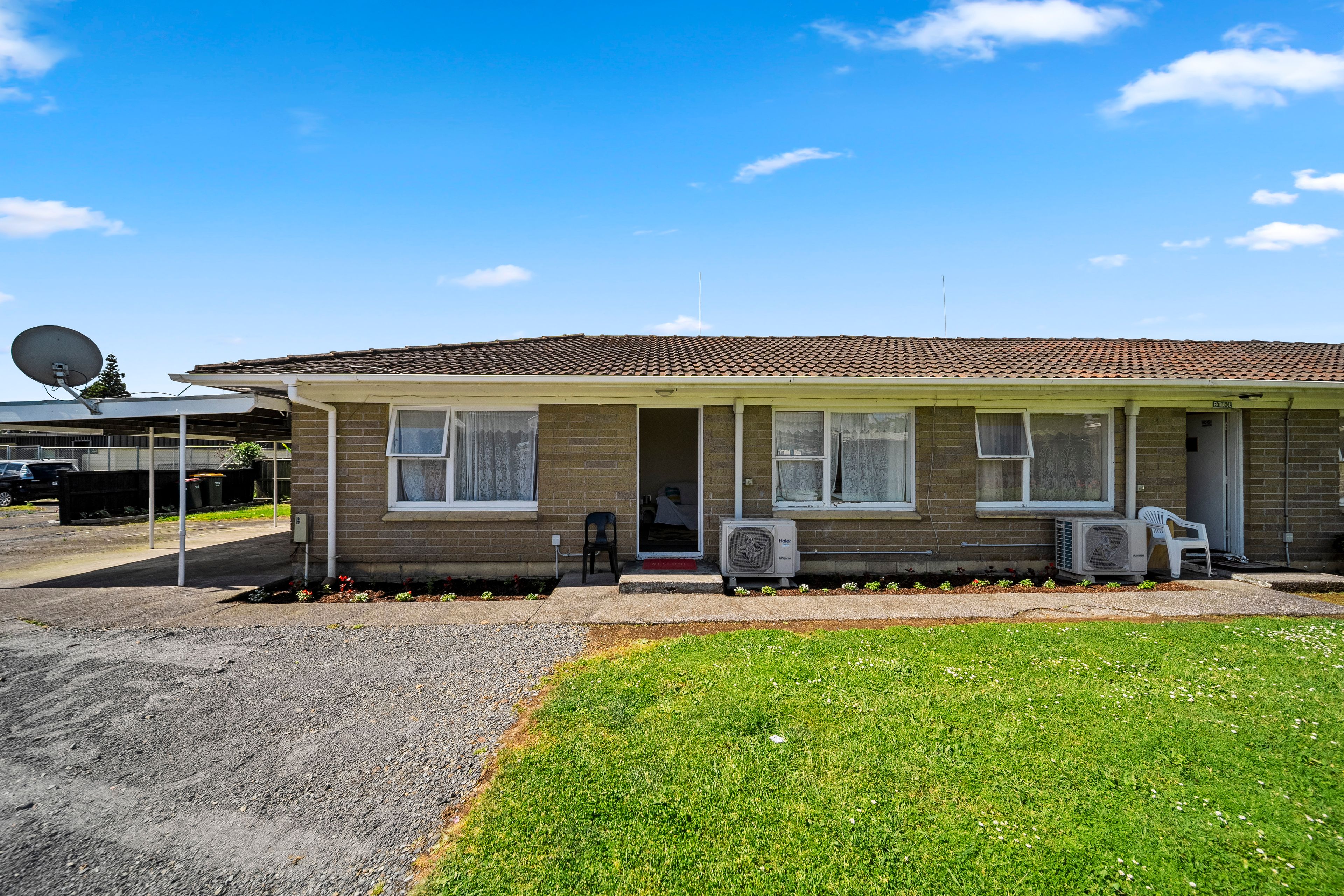35 Driver Road, Mangere East, Manukau City 2024 - Sold House - Ray ...