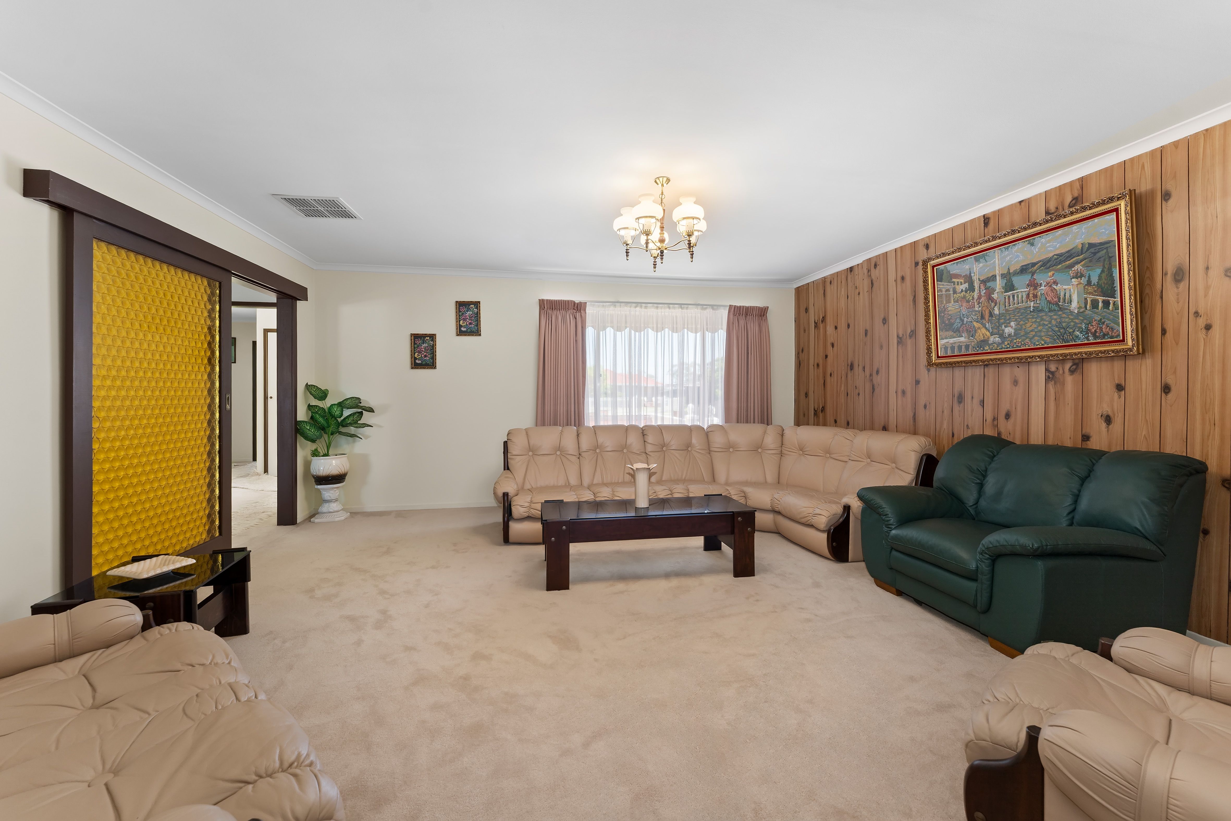 9 Garden Court, Keysborough, VIC 3173