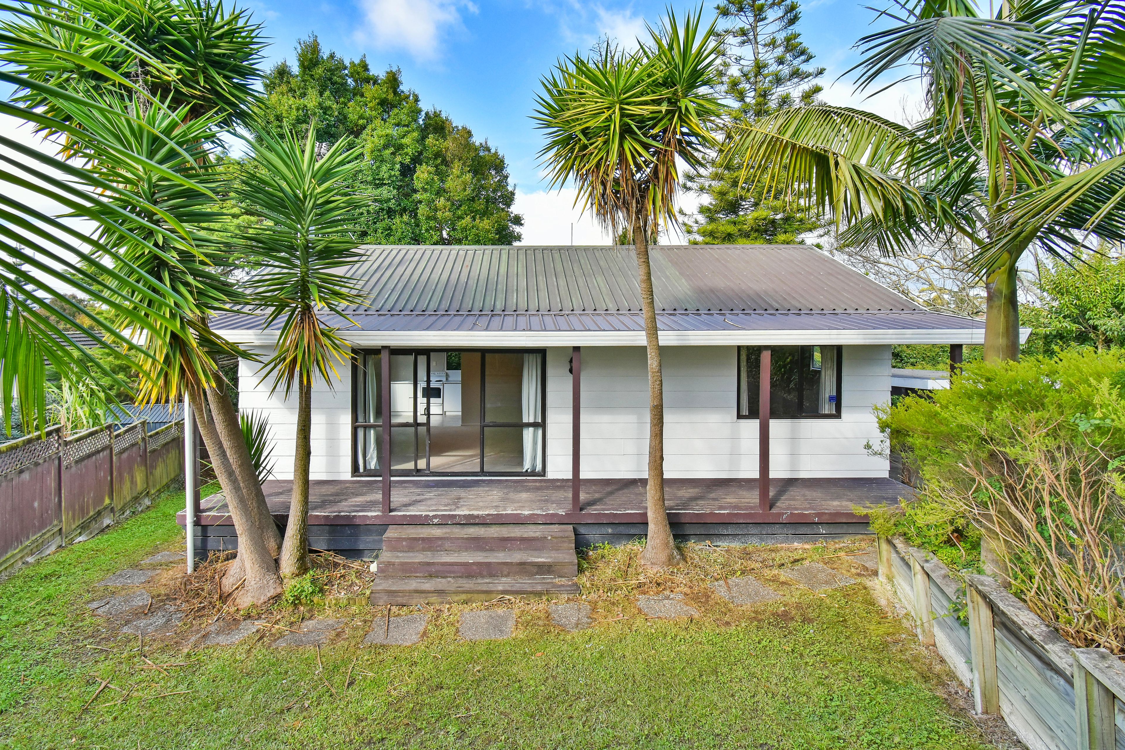 4 Peverill Crescent, Papatoetoe, Manukau City