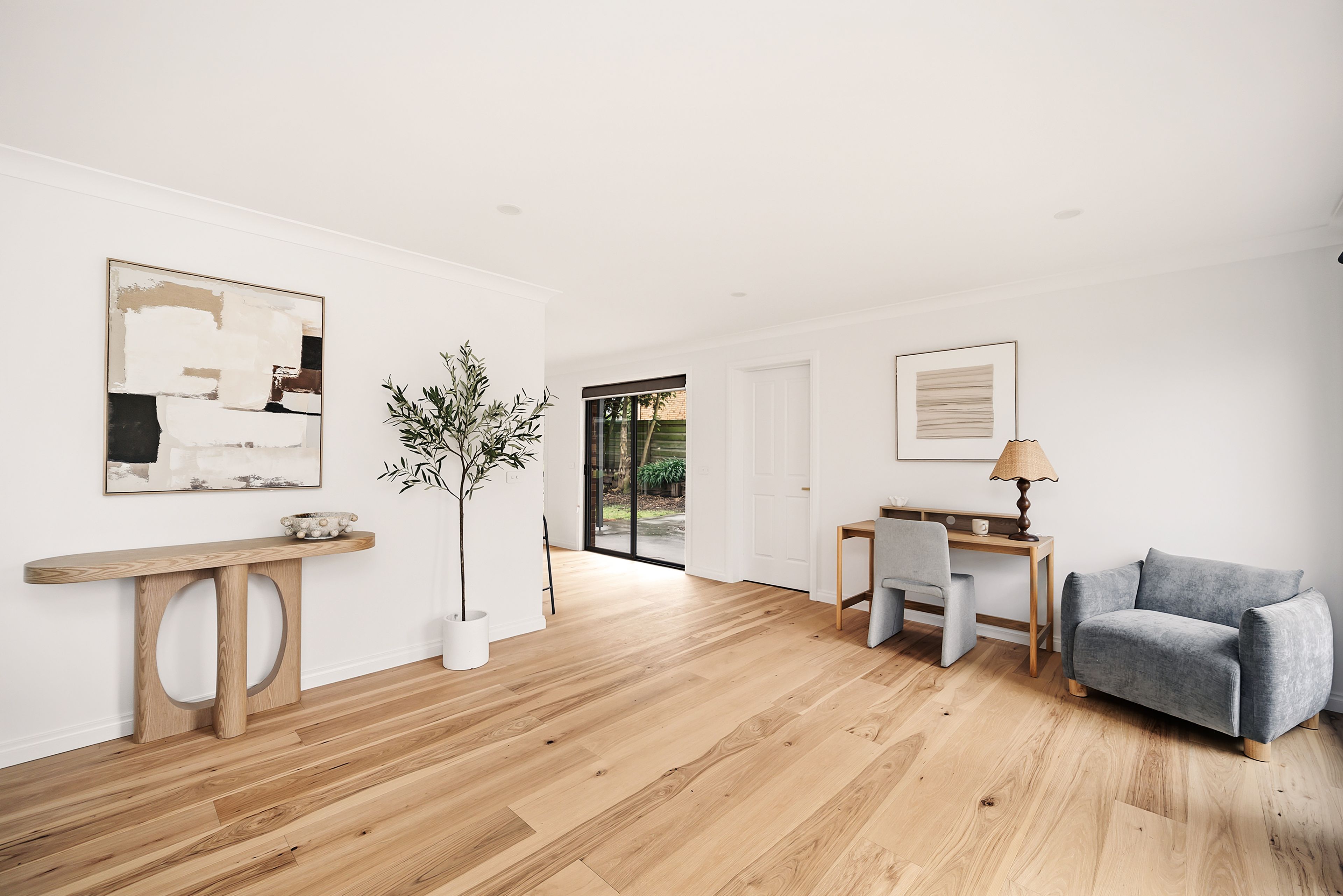 7 Mahoneys Road — photo 3 of 17