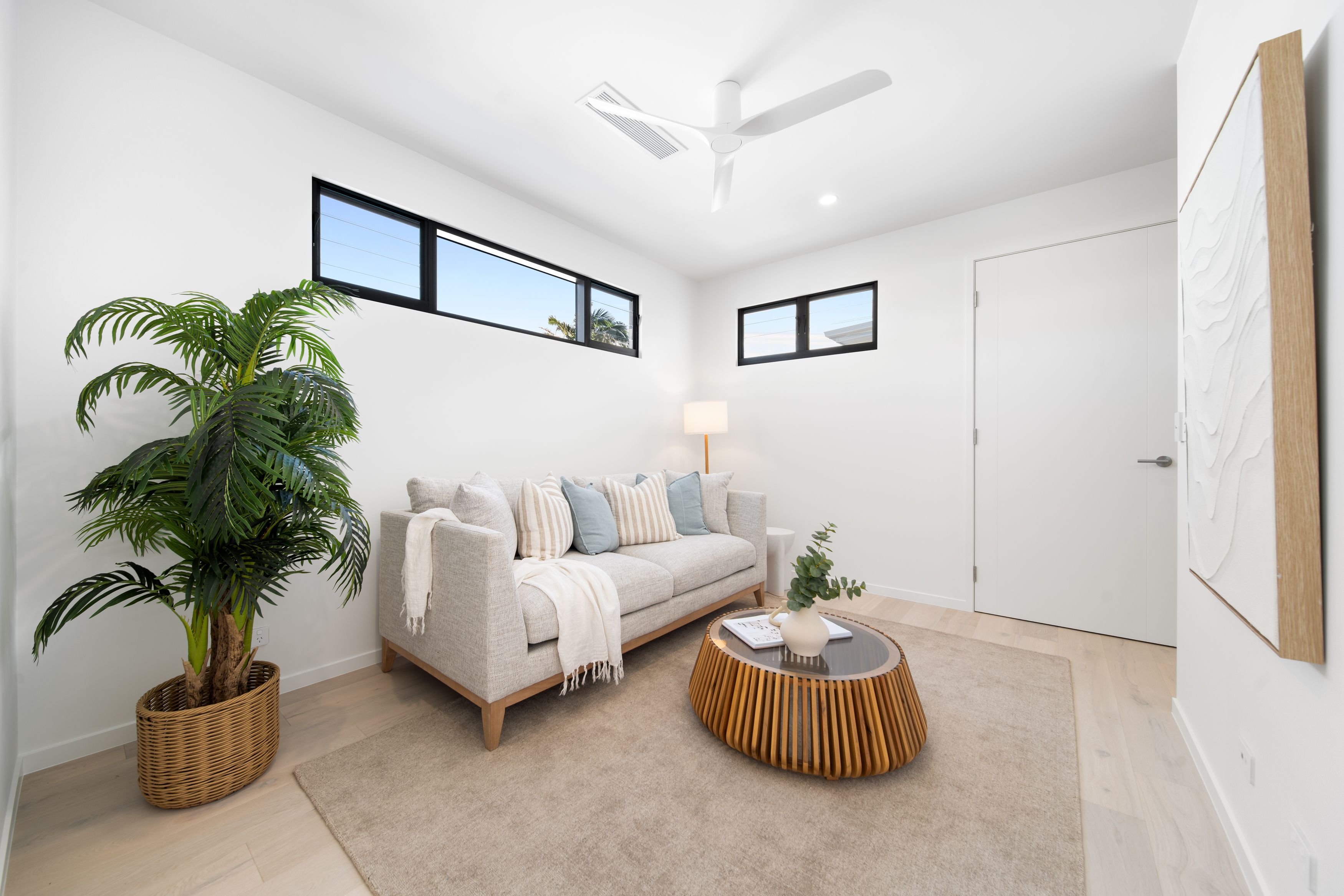 2/154 Oceanic Drive — photo 17 of 30