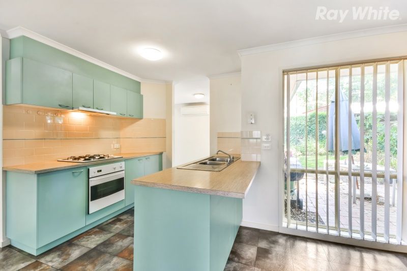 2/13 William Street, Upper Ferntree Gully, VIC 3156