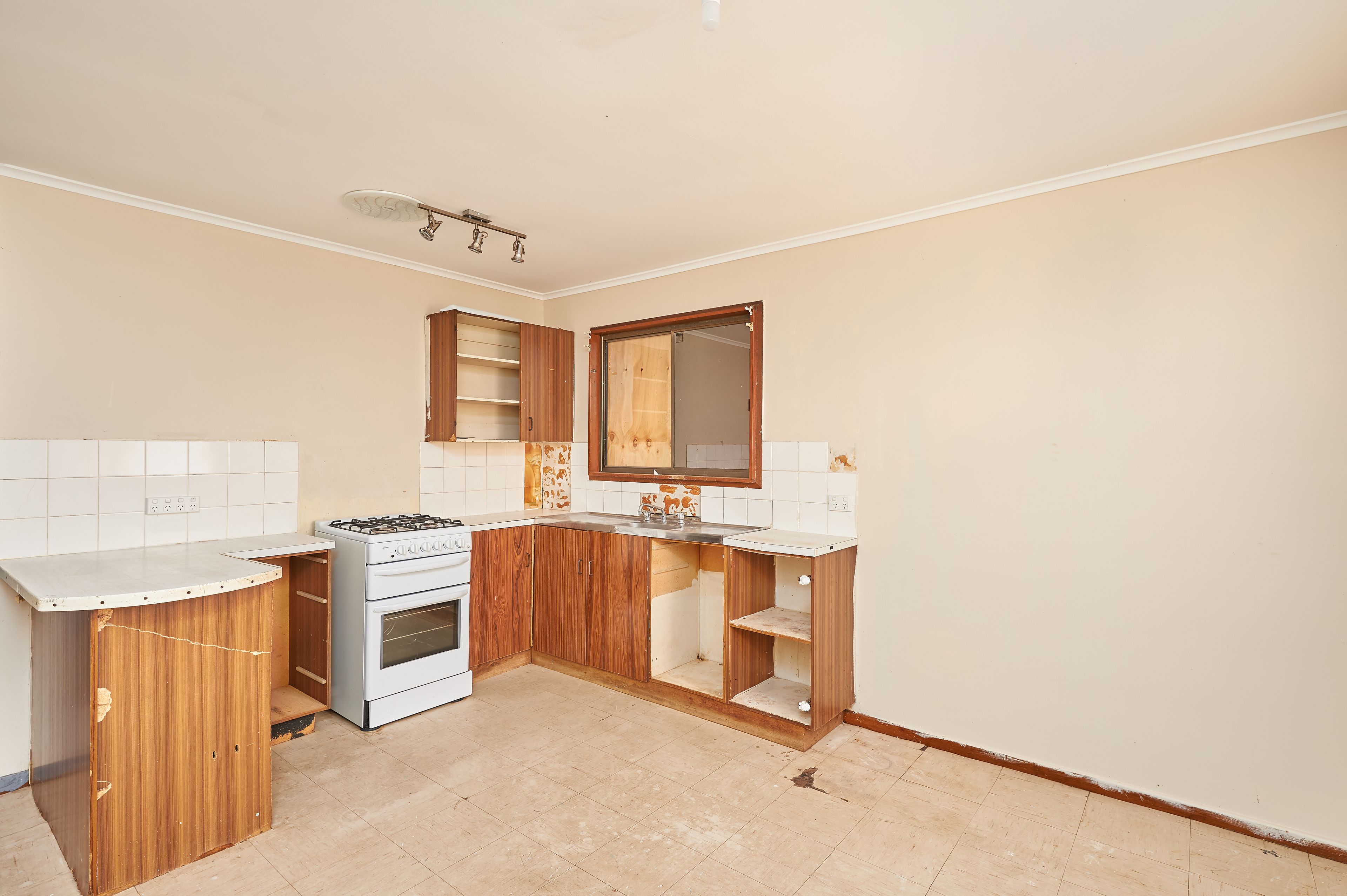 2 Kenny Place, Tolland, NSW 2650