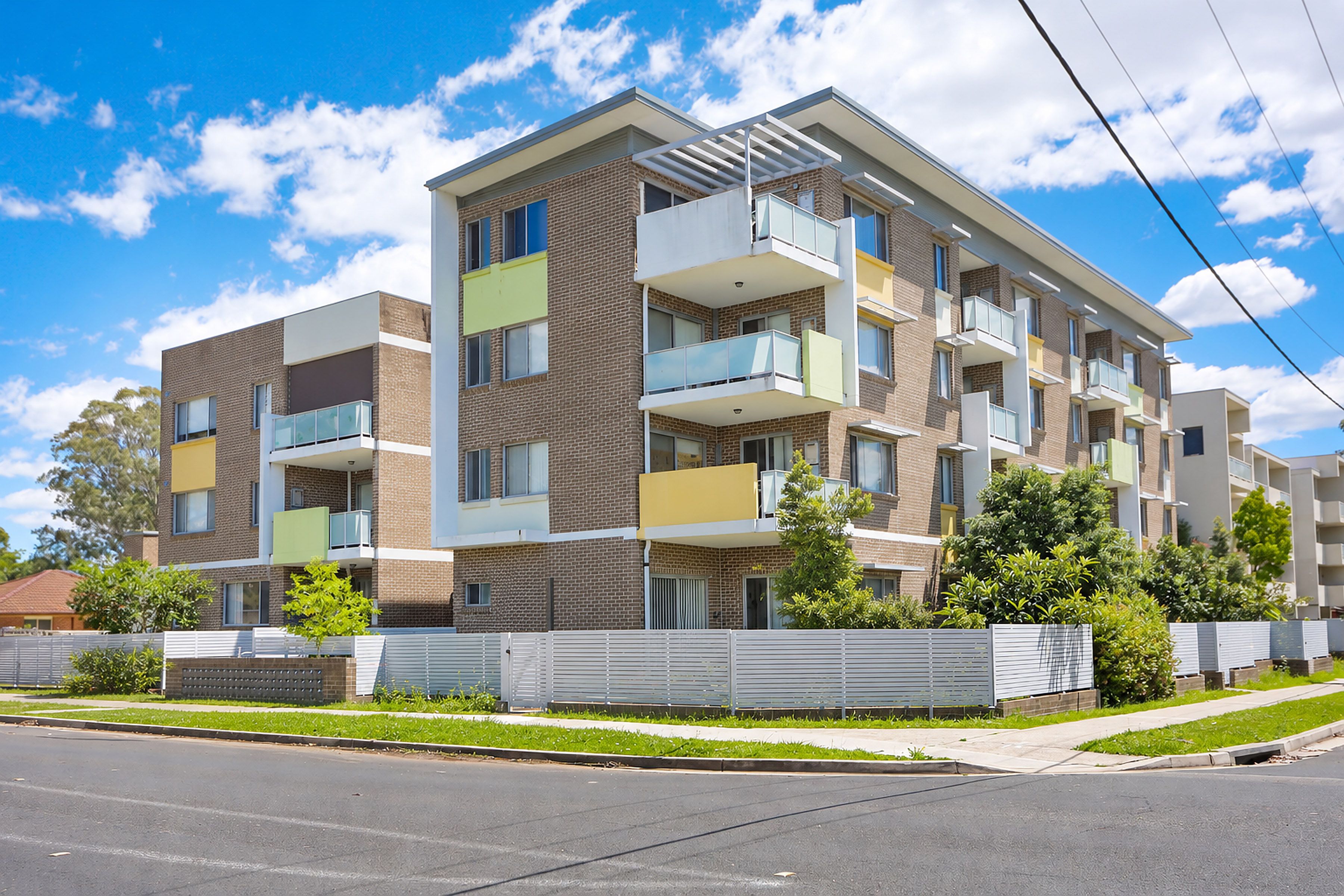 3/2-4 Octavia Street — photo from Ray White United Group - Toongabbie