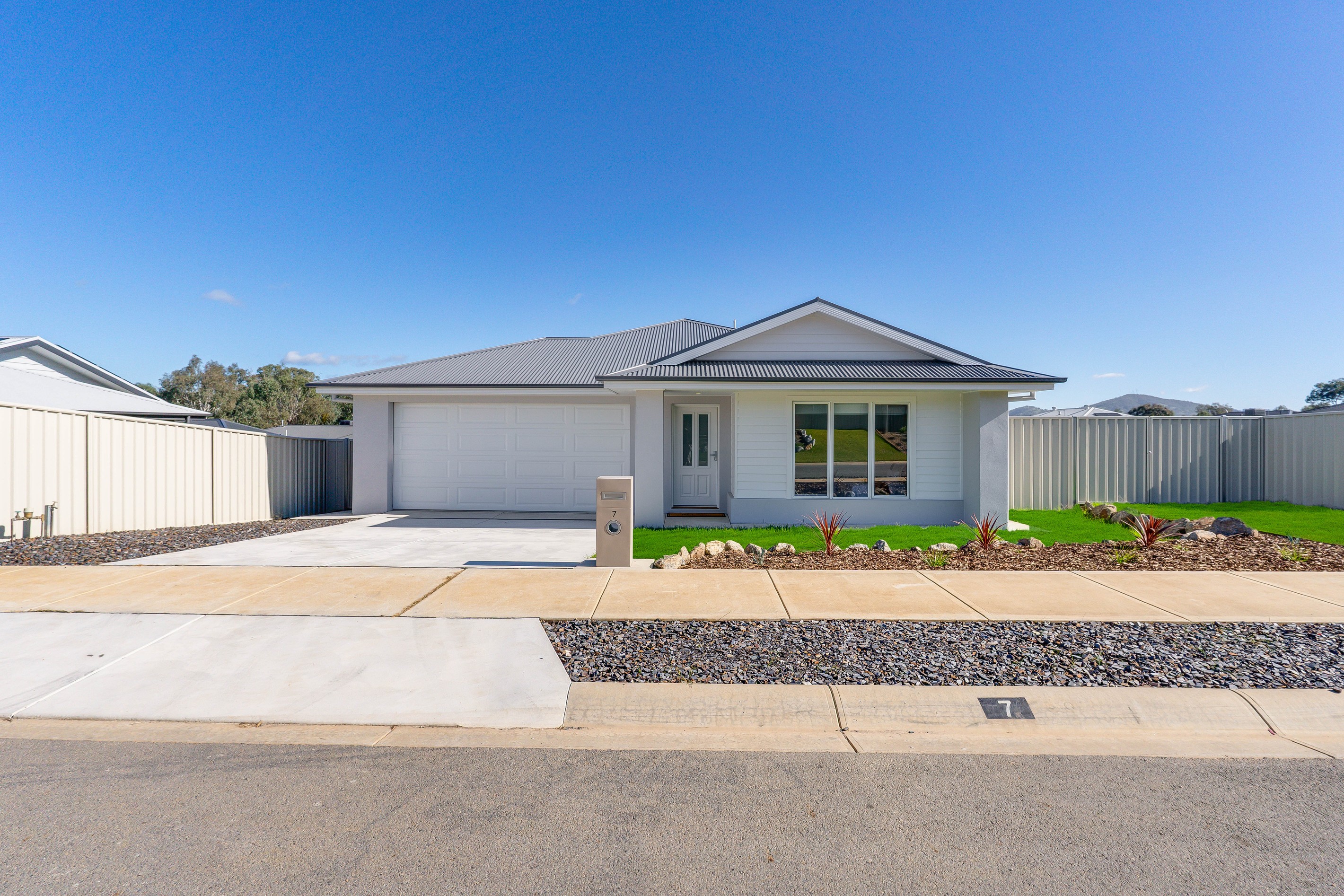 7 Brumby Court, Thurgoona, NSW 2640