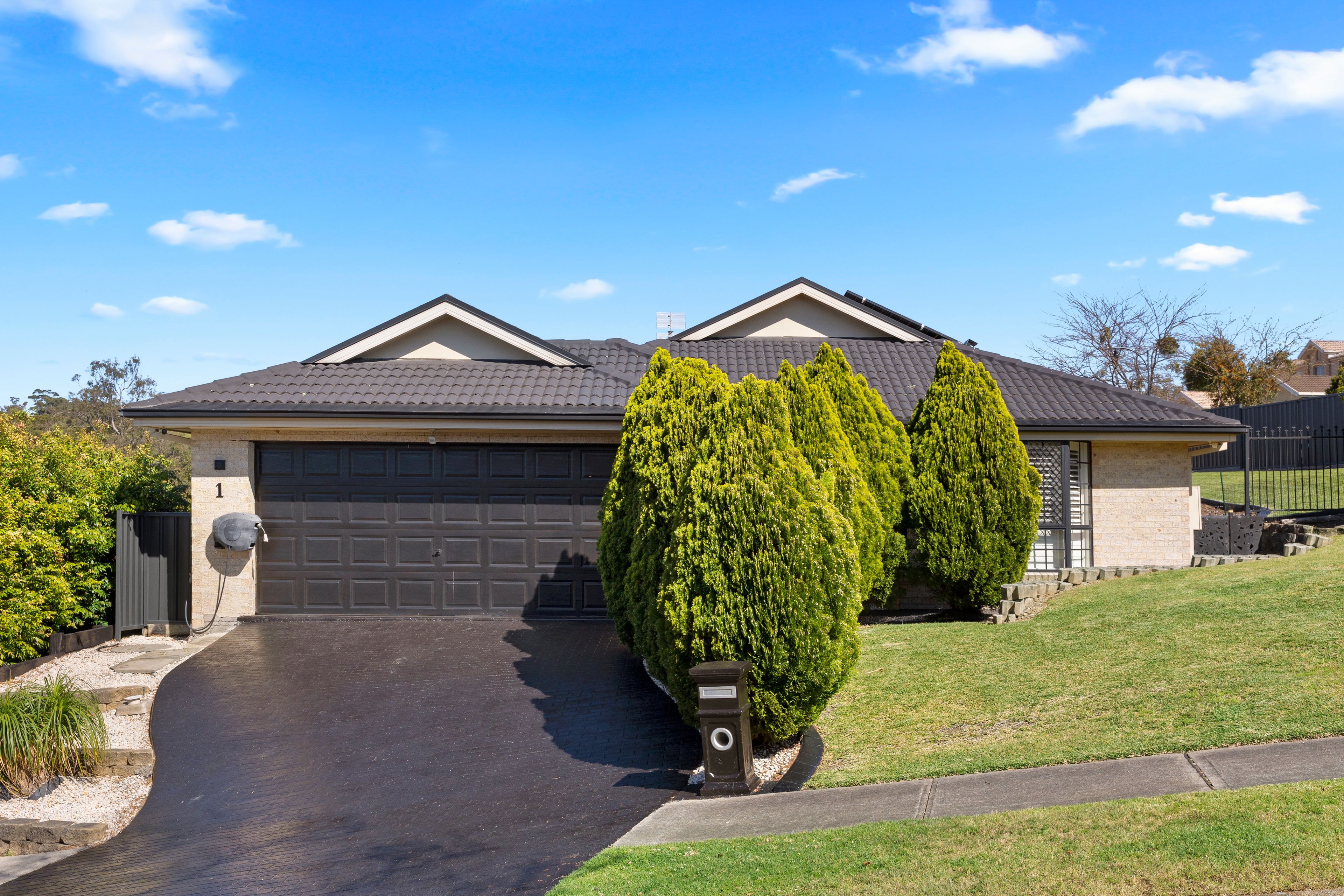 1 Dalkeith Street, Fletcher, NSW 2287