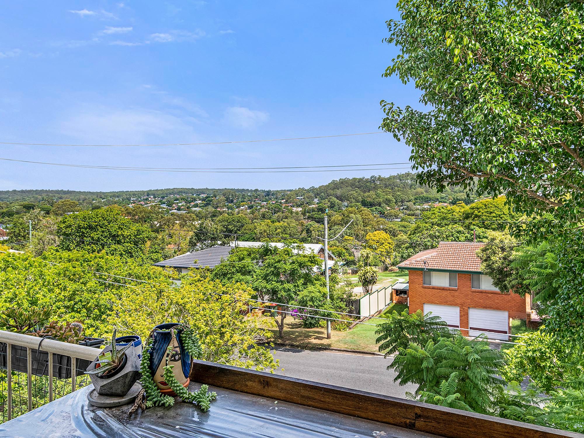 30 Walter Street, Holland Park West QLD 4121