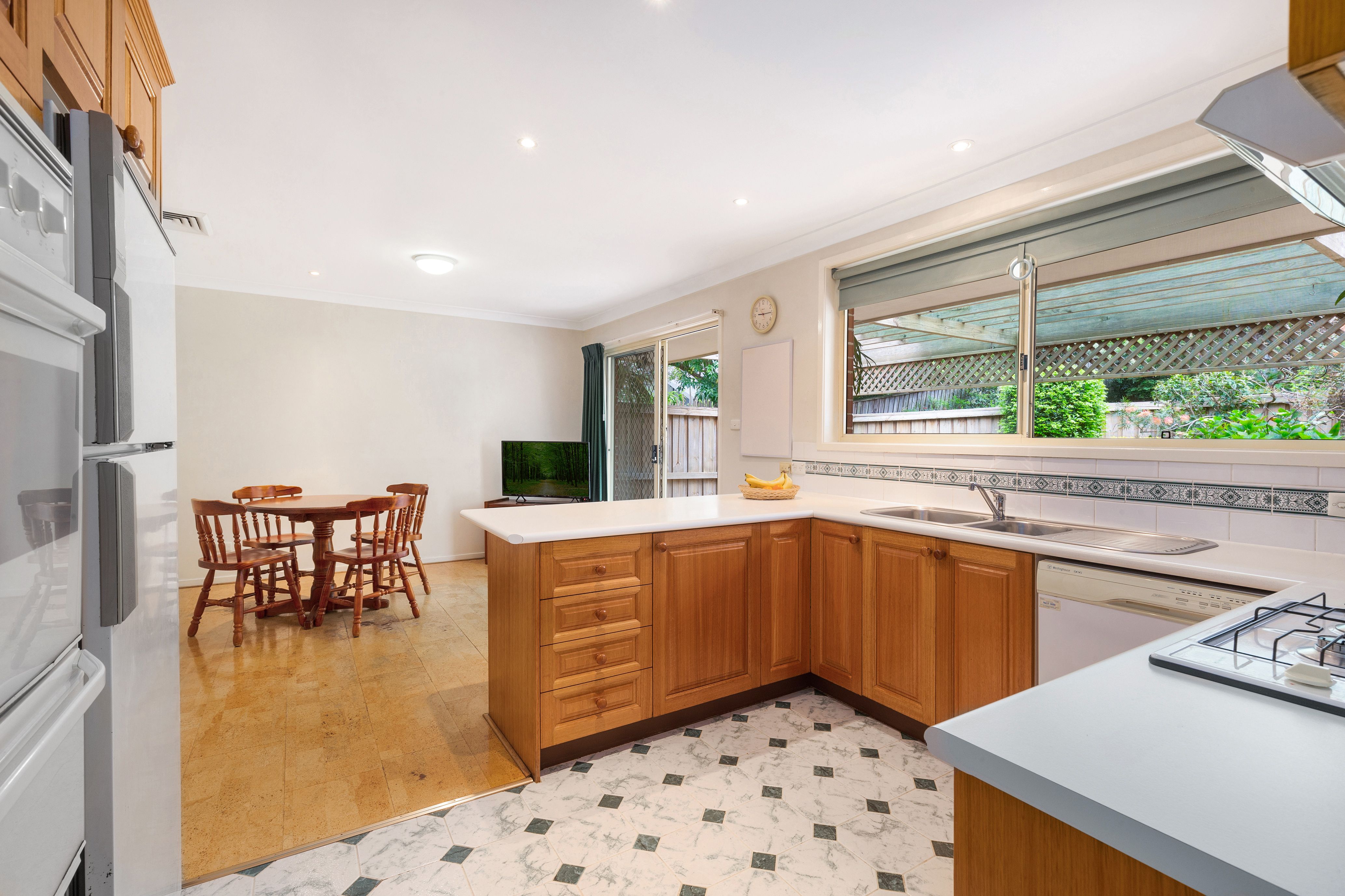 2/49 Russell Avenue, Wahroonga, NSW 2076