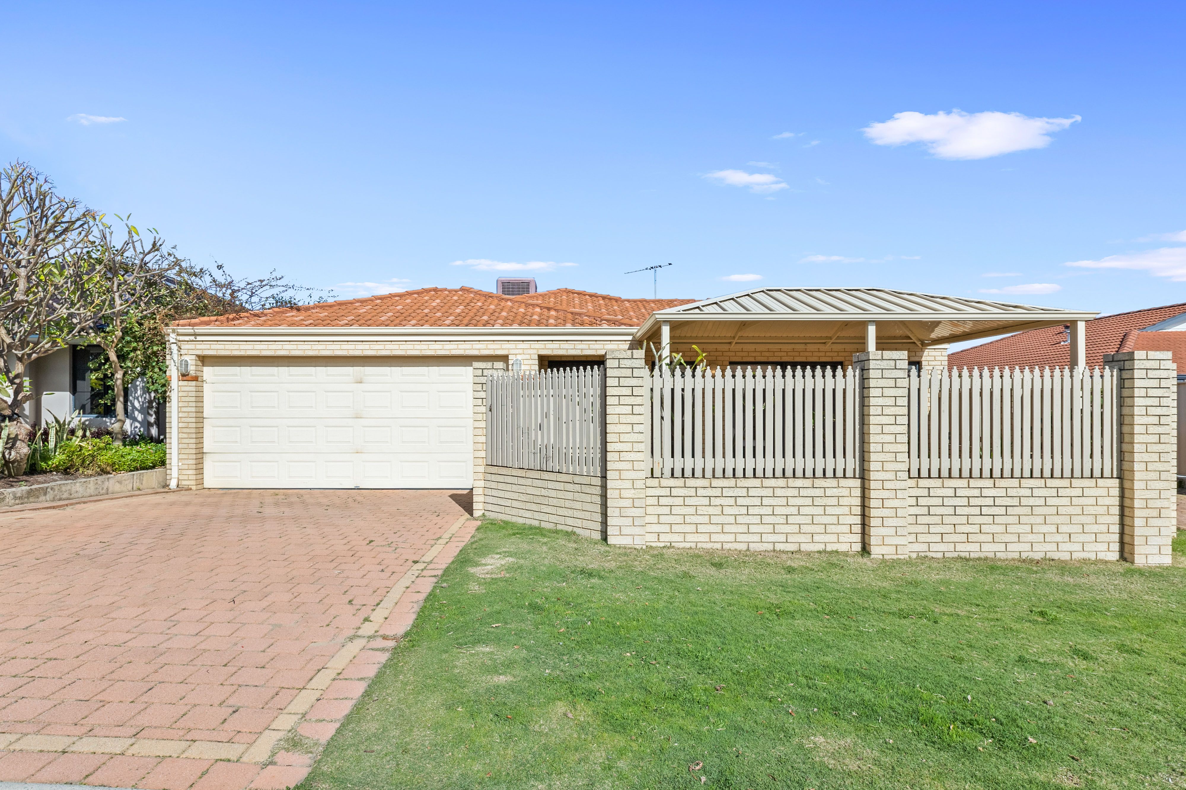 28A Russell Road — photo 24 of 25
