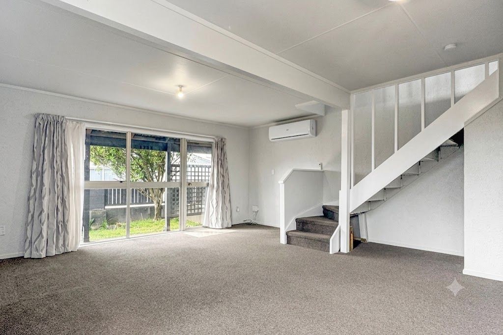 5/5 Thorn Place, Papatoetoe, Manukau City