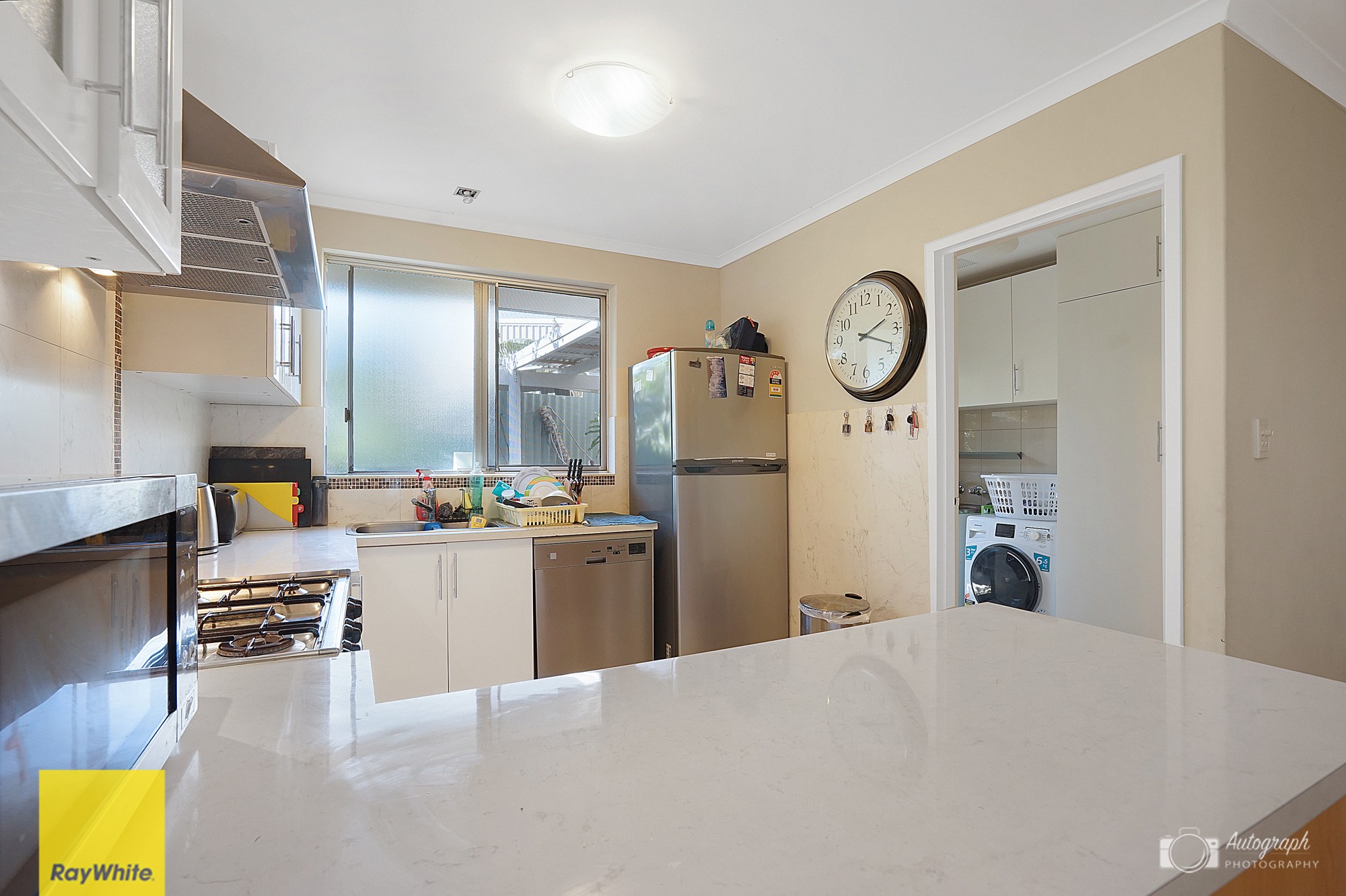 8 Gummow Way, Girrawheen, WA 6064