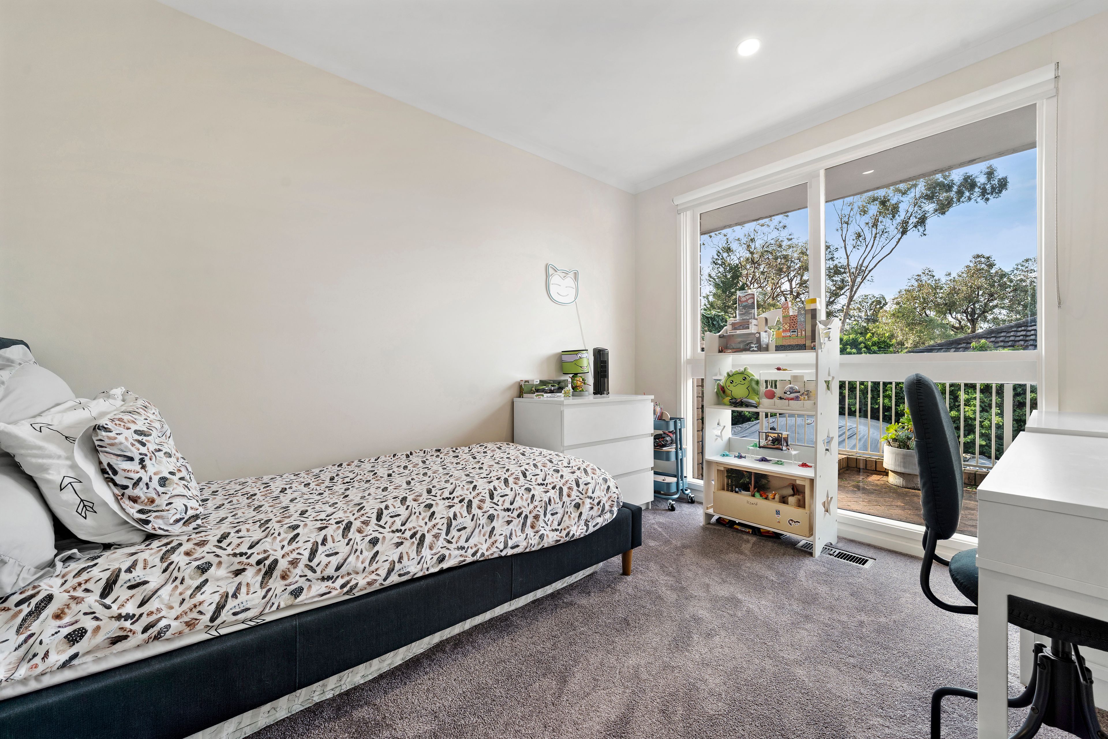 36 Dirkala Avenue — photo 8 of 11