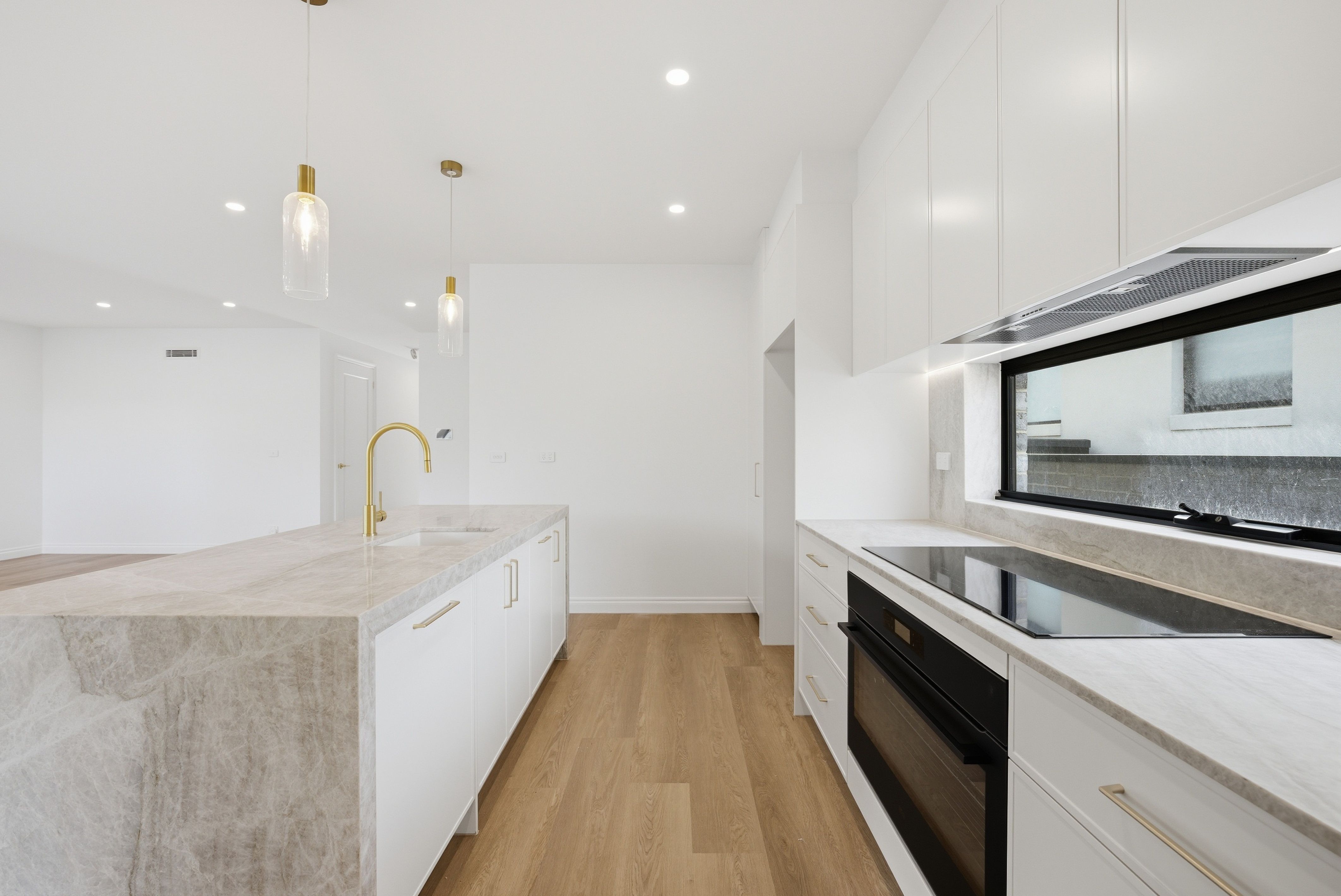 2A Adley Court — photo 4 of 11