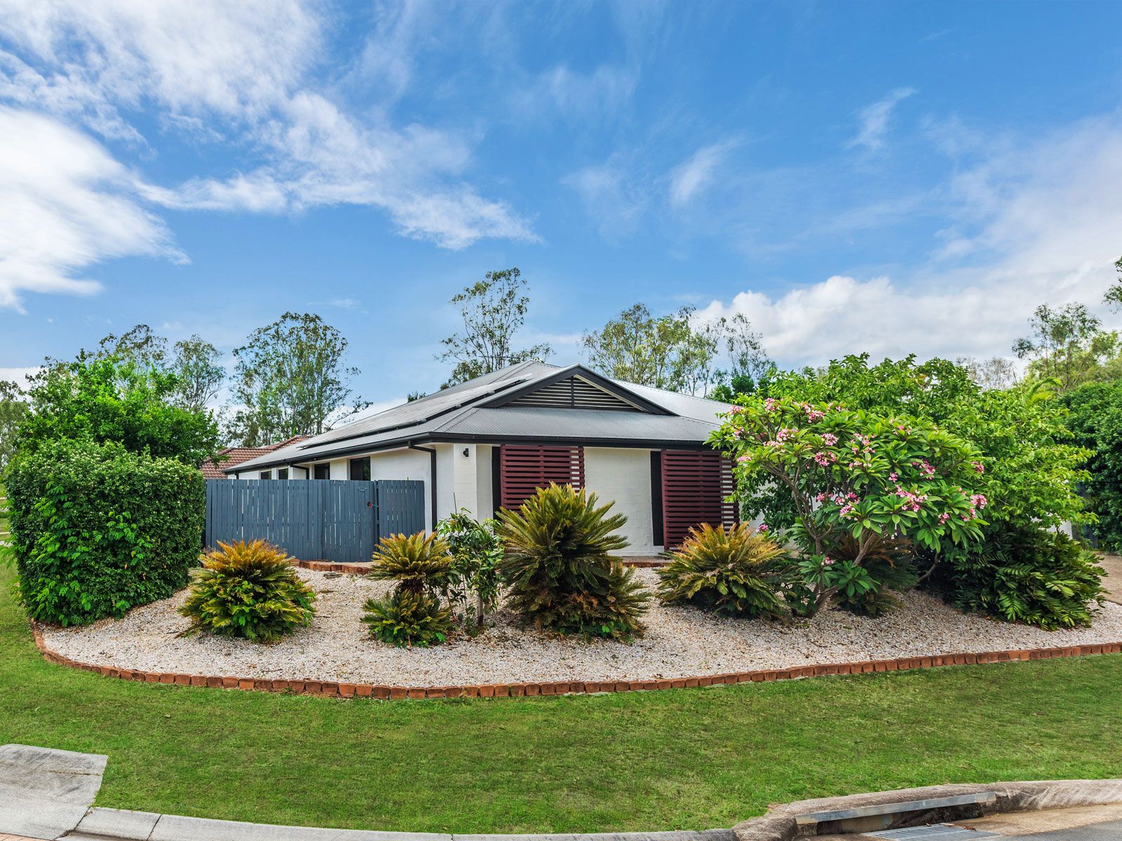 76 Sugarwood Street, Bellbowrie, QLD 4070