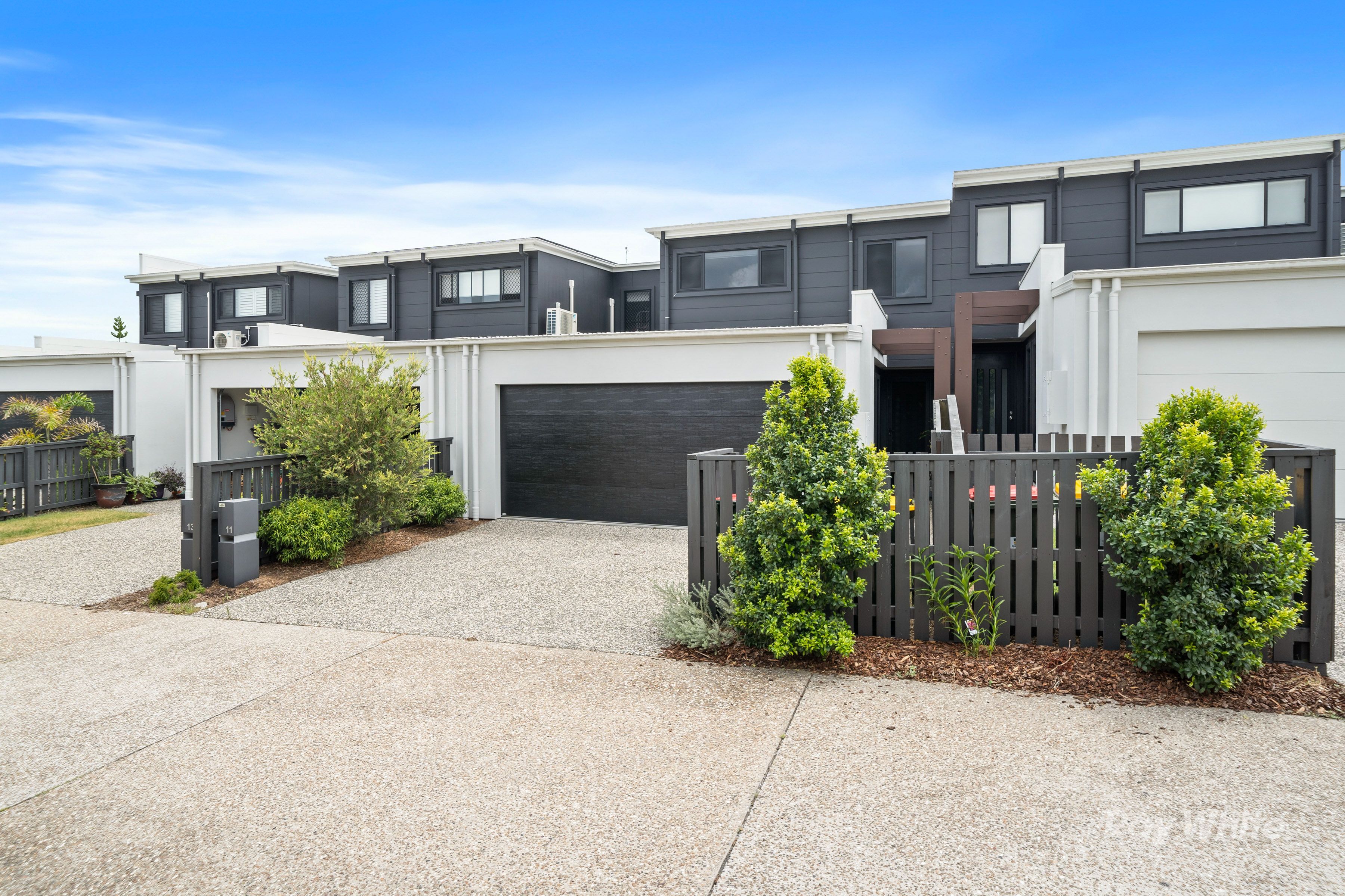 11 Welford Lane, South Ripley, QLD 4306