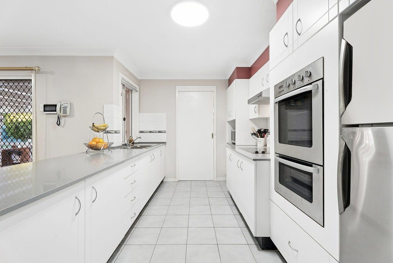 28 Driscoll Street — photo 4 of 9