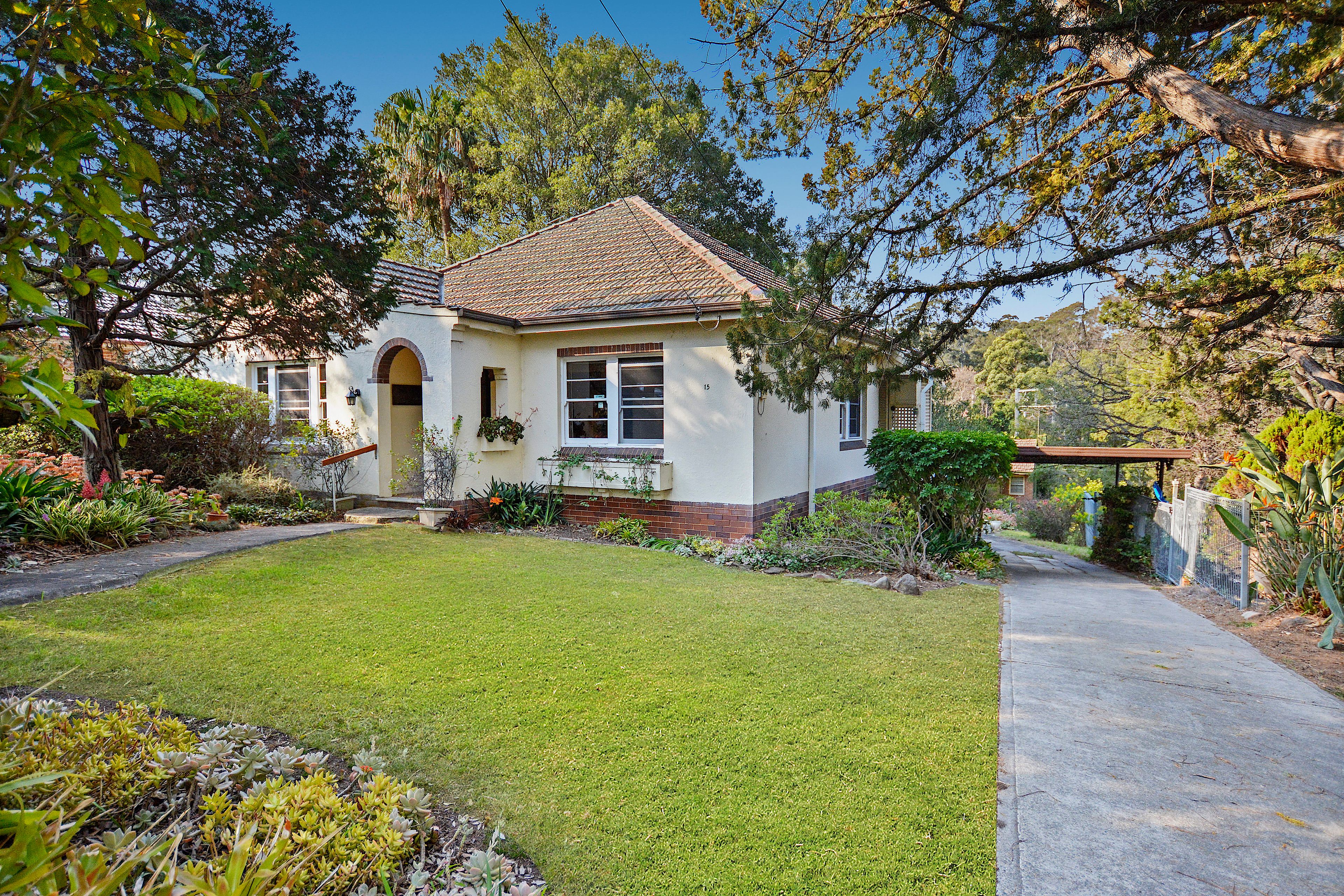 15 Miriam Road
