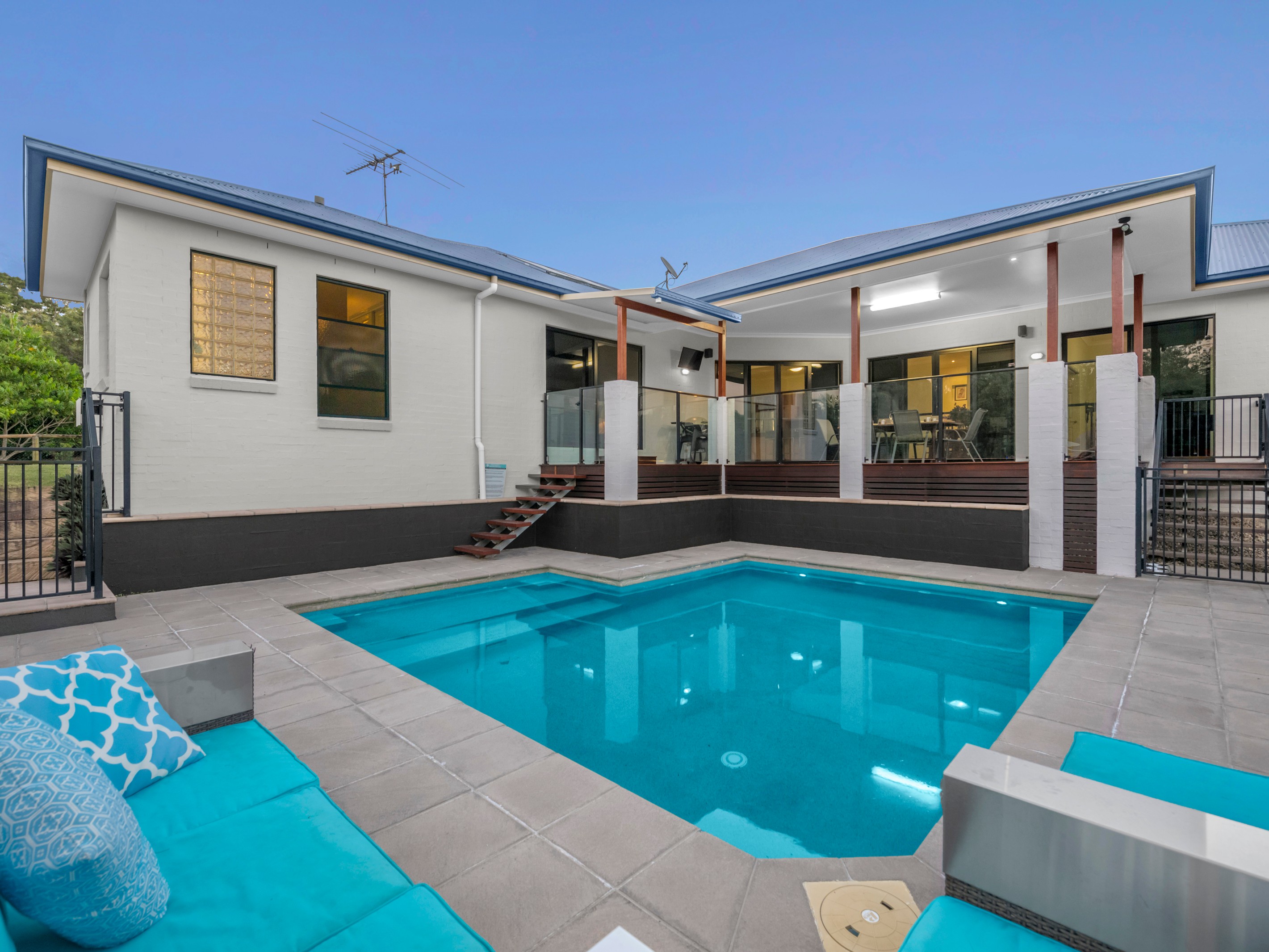 6 Bunya Lake Court, Bunya, QLD 4055
