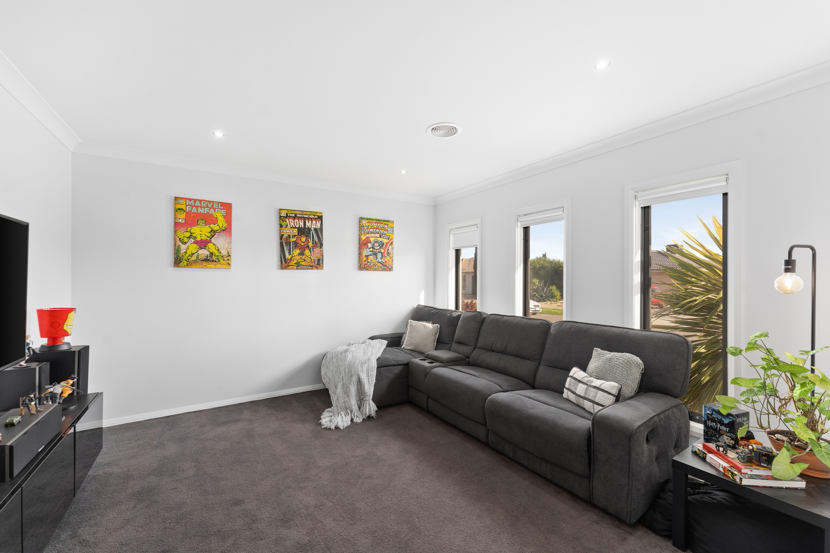 12 Toogoolawah Drive, Melton South, VIC 3338