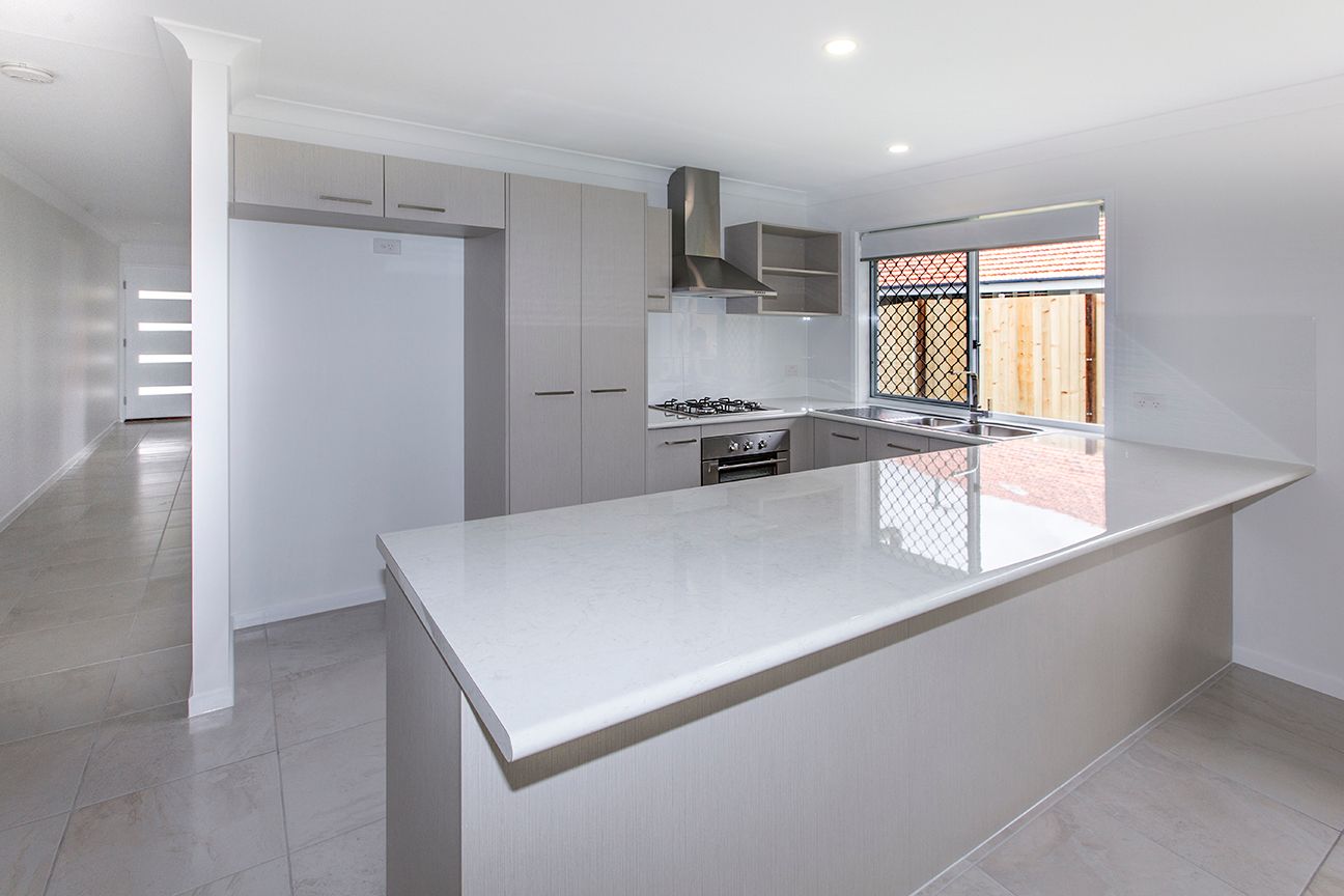 2A Heather Street, Silkstone, QLD 4304