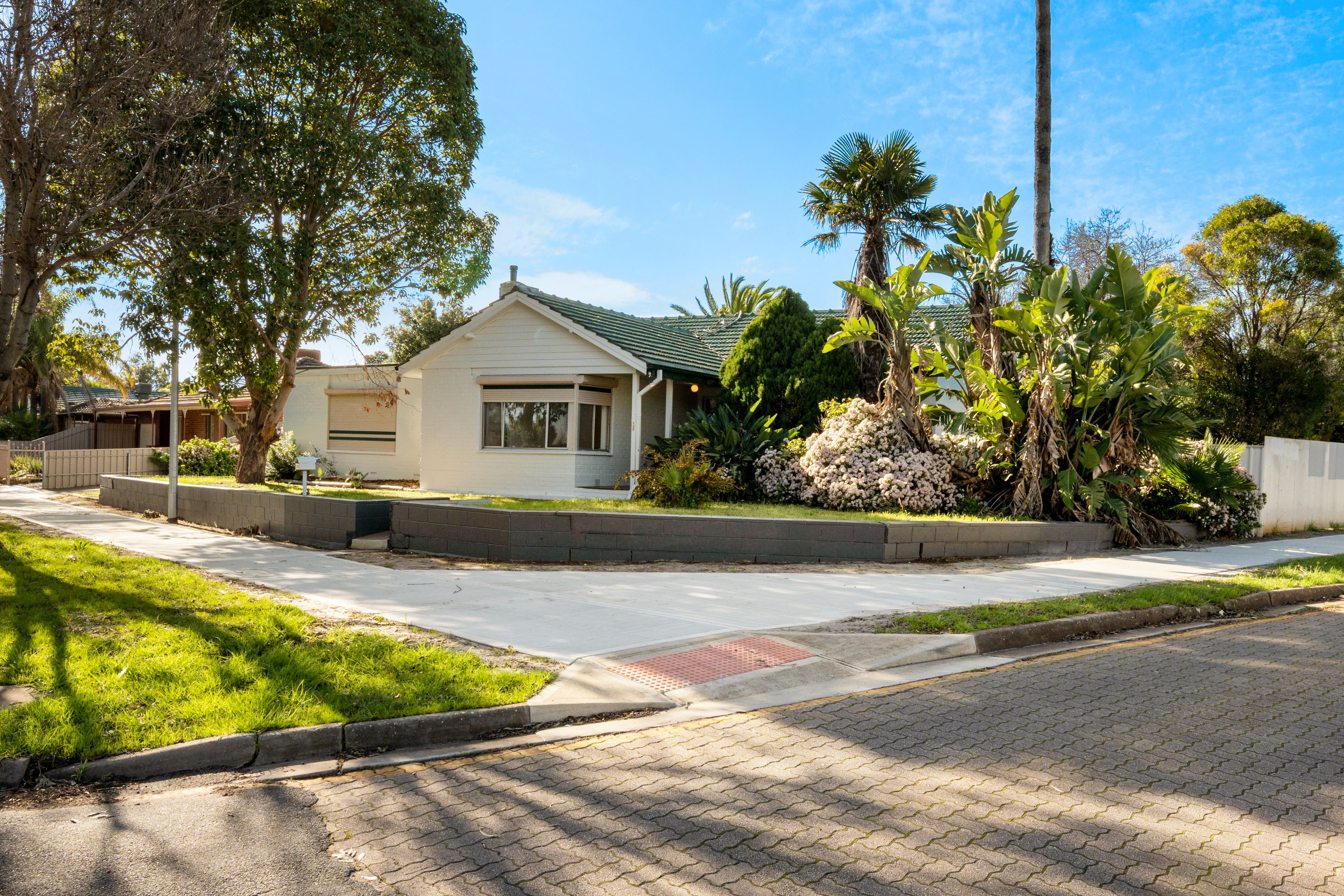 136 Woodford Road, Elizabeth North, SA 5113