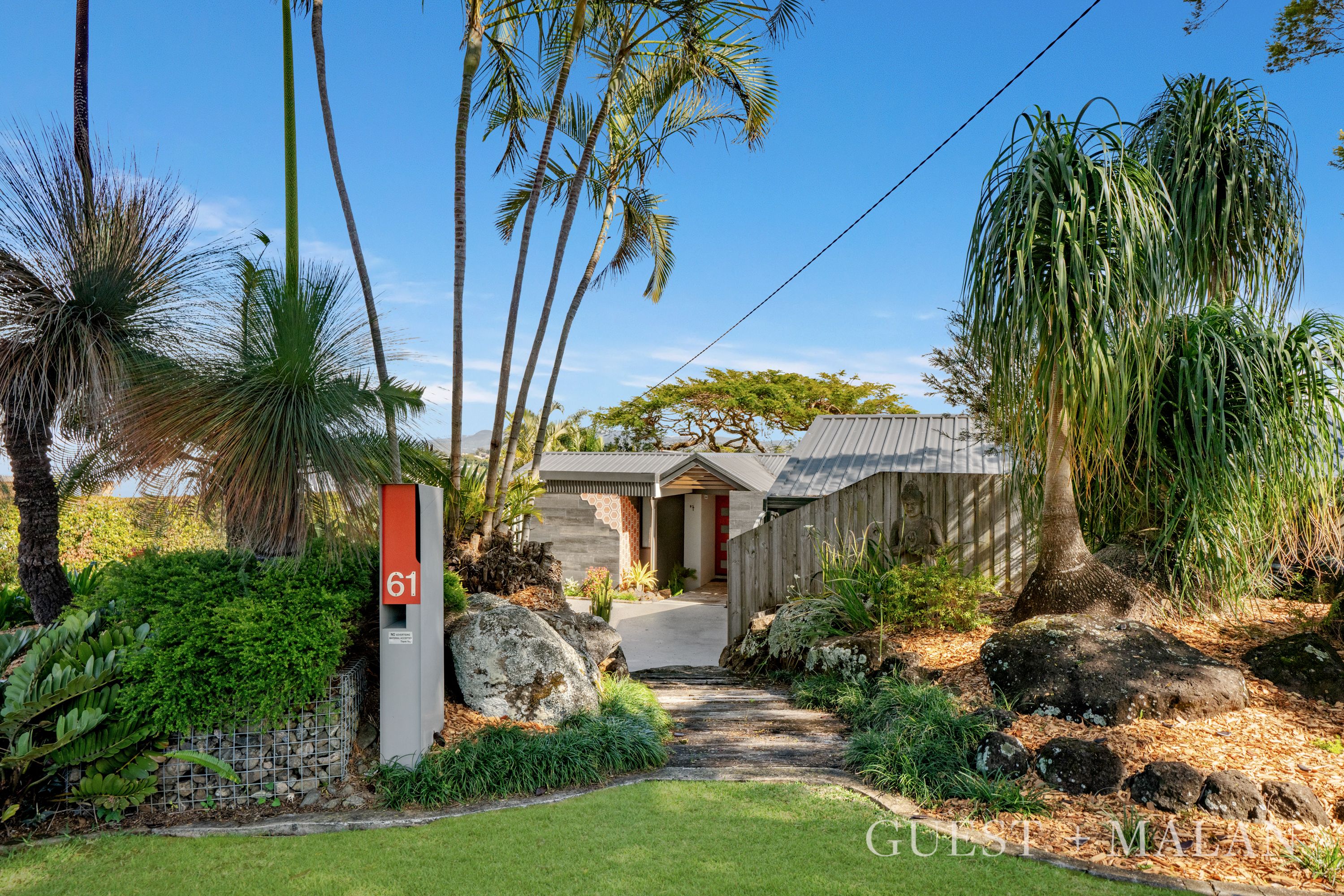 61 Cominan Avenue — photo 3 of 30