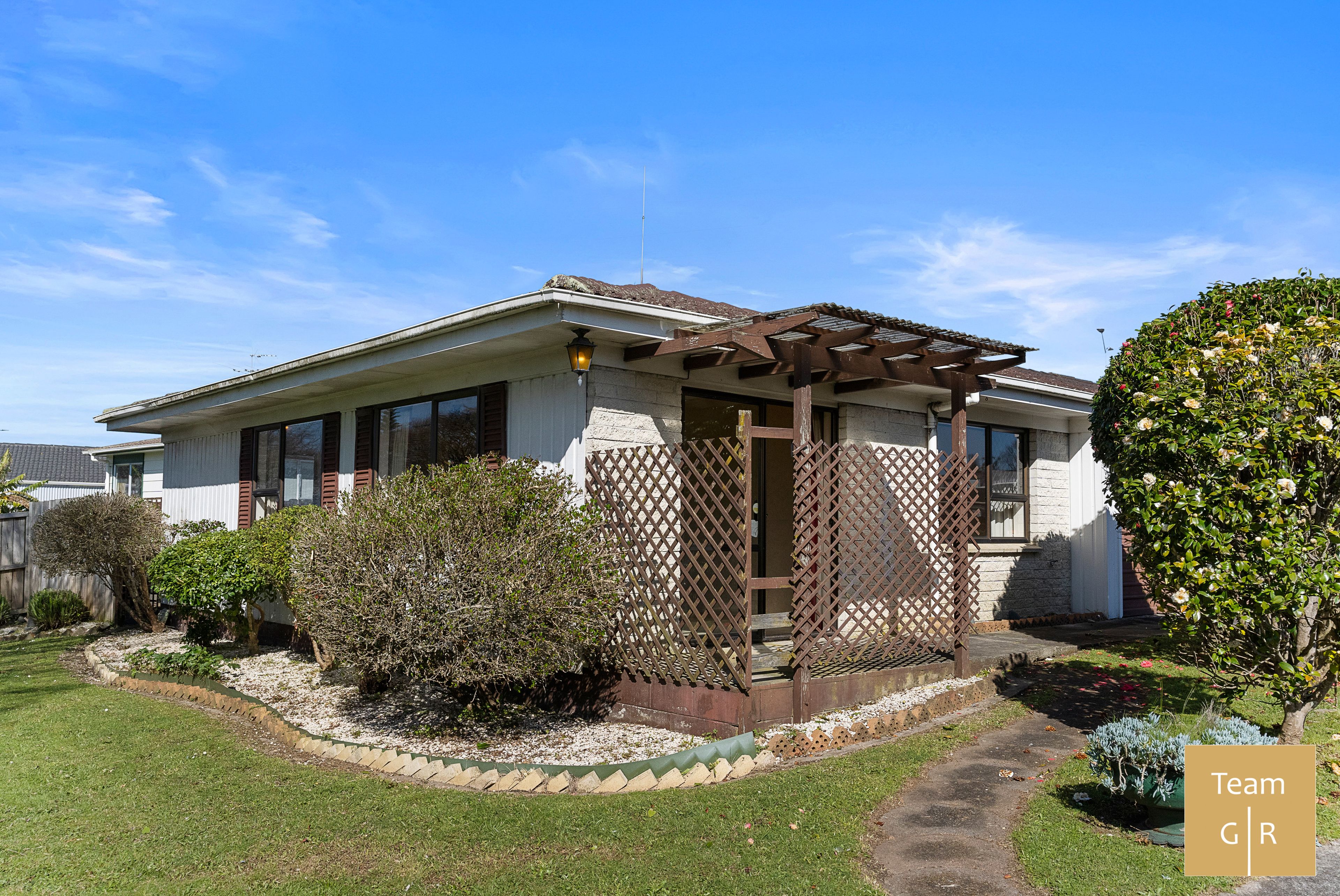 1/31 Kindergarten Drive, Conifer Grove, Manukau City