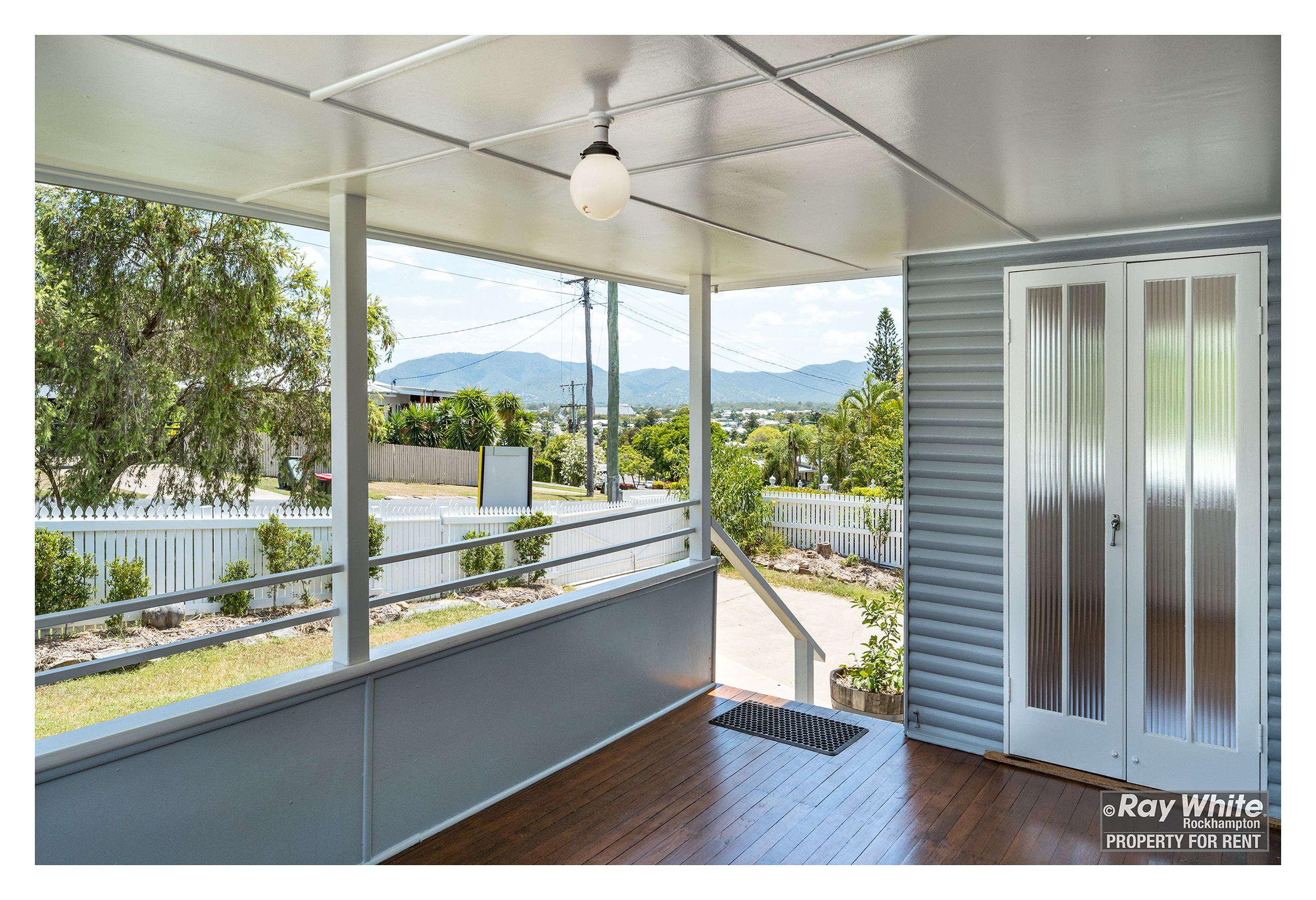 169 Caroline Street, The Range, QLD 4700