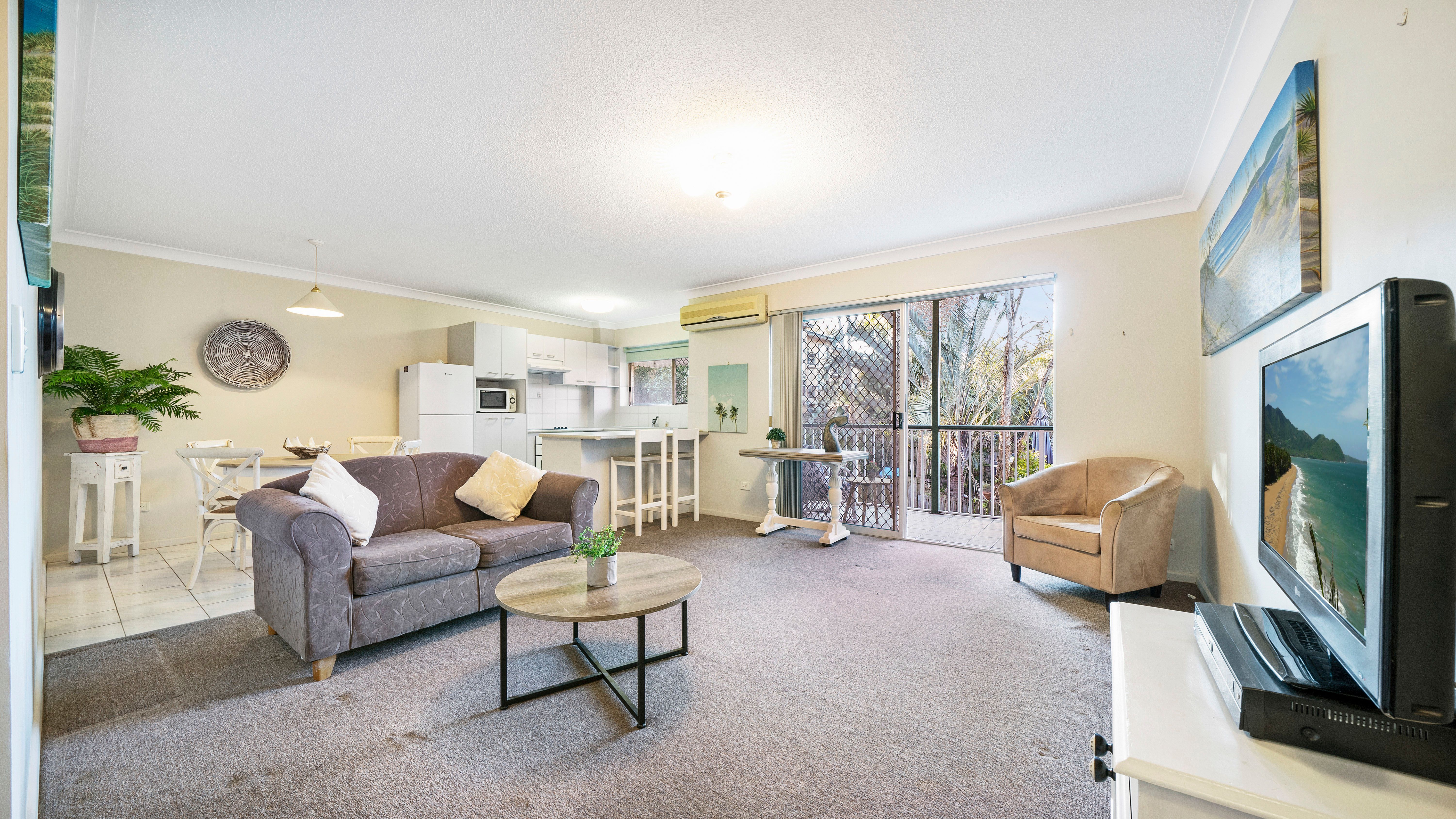 34 Pembroke Road, Coorparoo QLD 4151