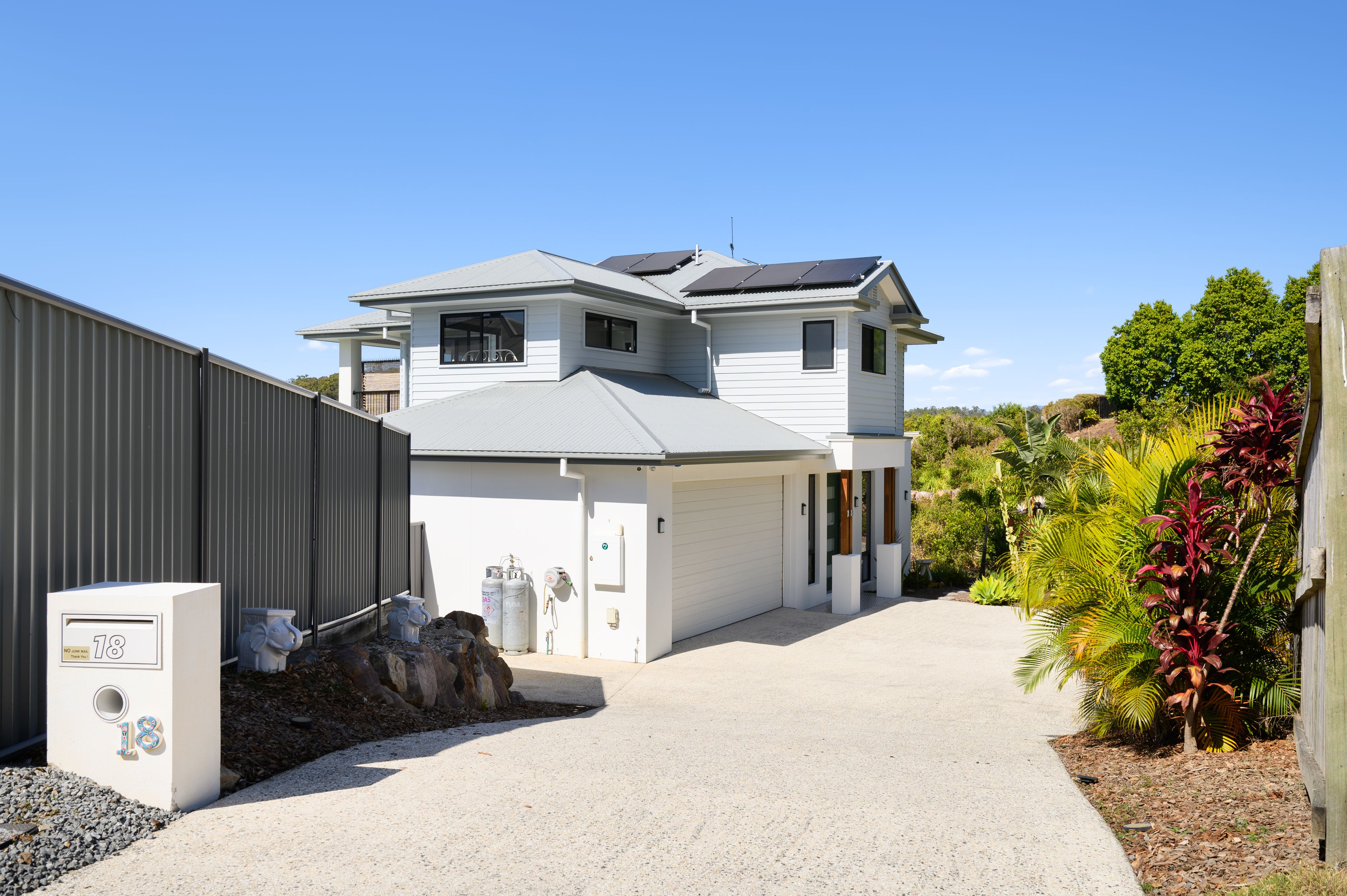 18 Erskine Street — photo 7 of 30