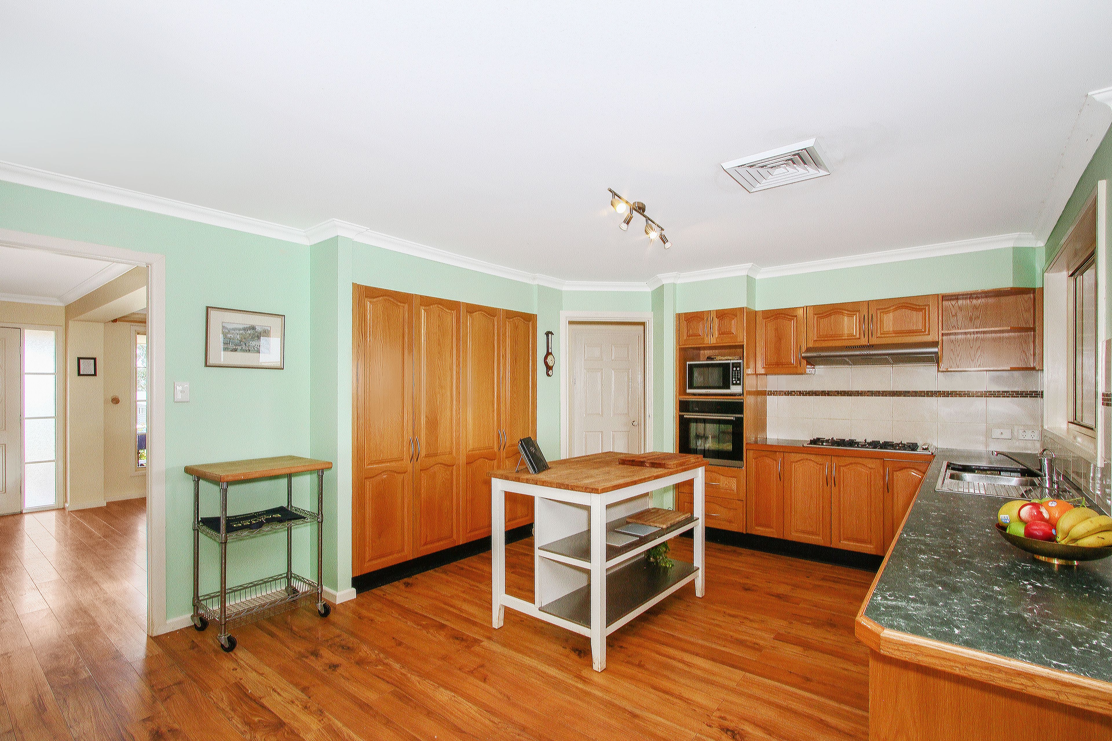 24 Melliodora Drive, Goulburn, NSW 2580