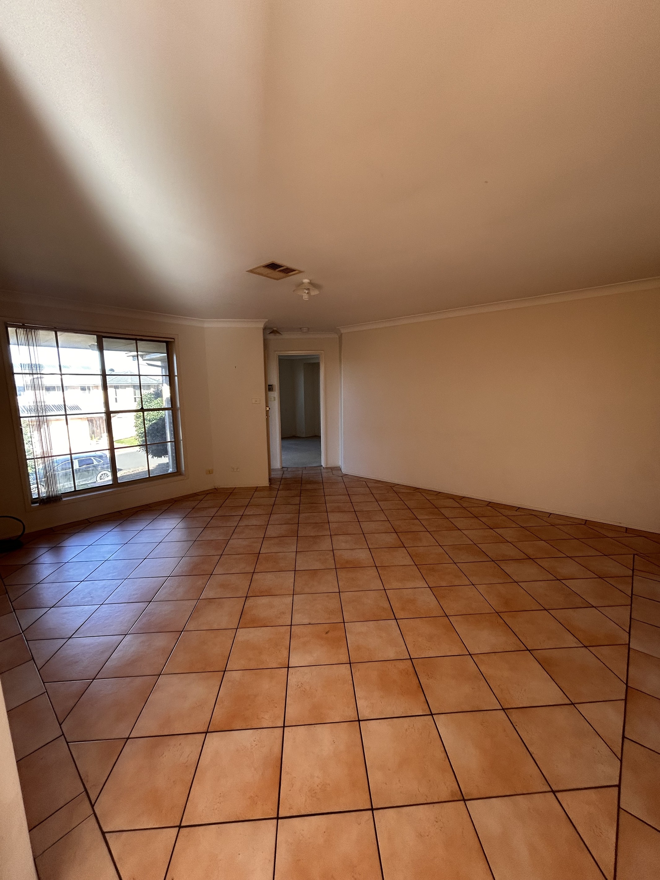 17 Helm Cottage Street, Blair Athol, NSW 2560