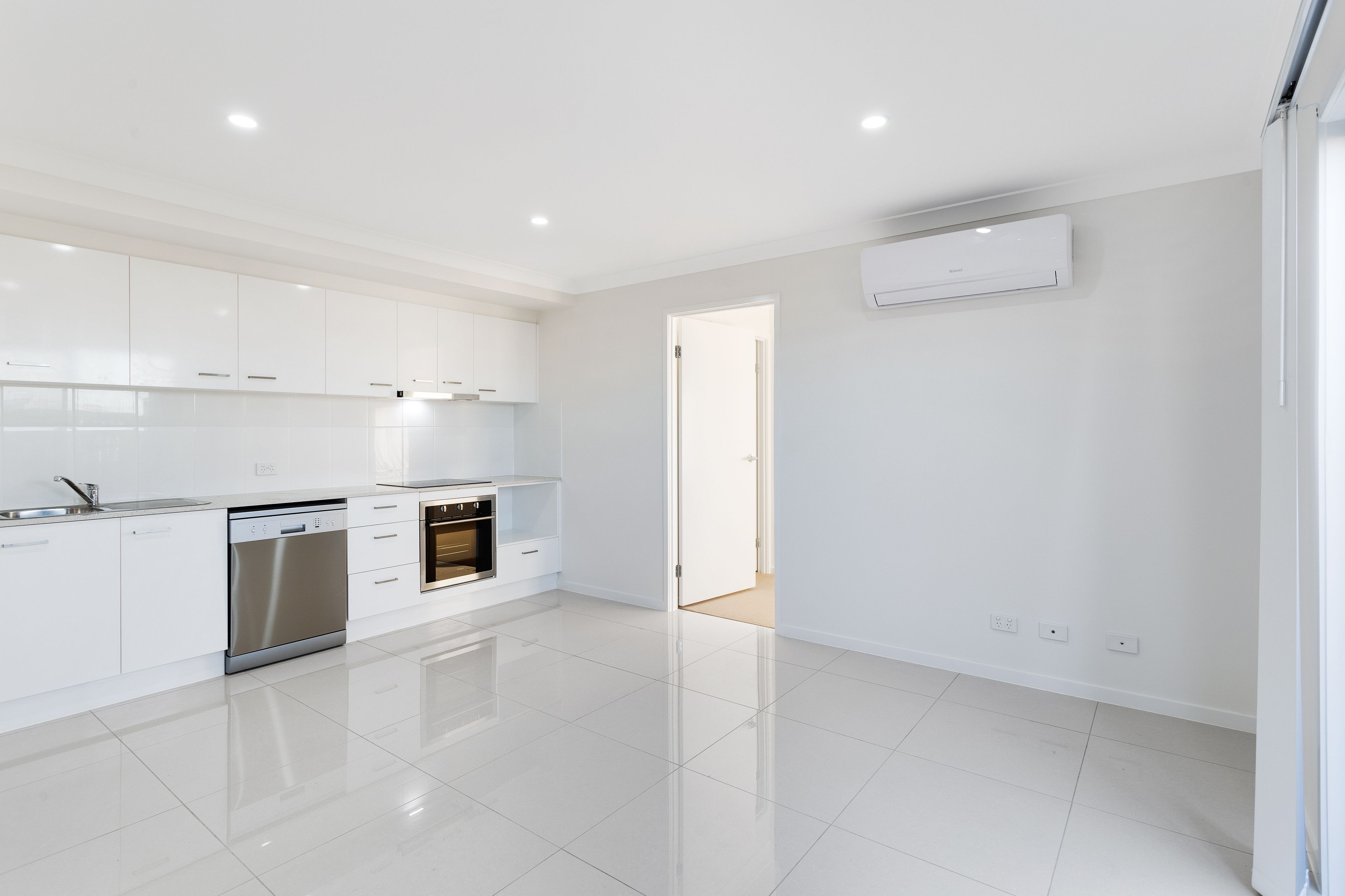 2/13 Karto Street, Cambooya, QLD 4358