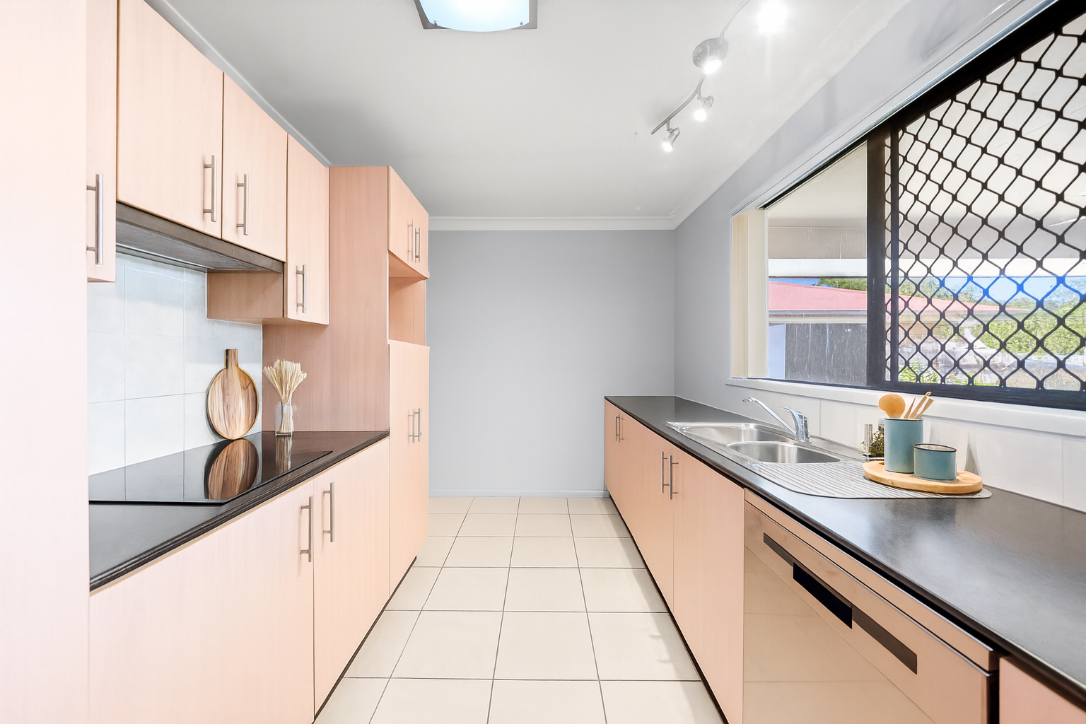 71 Bellevue Road, Goodna, QLD 4300