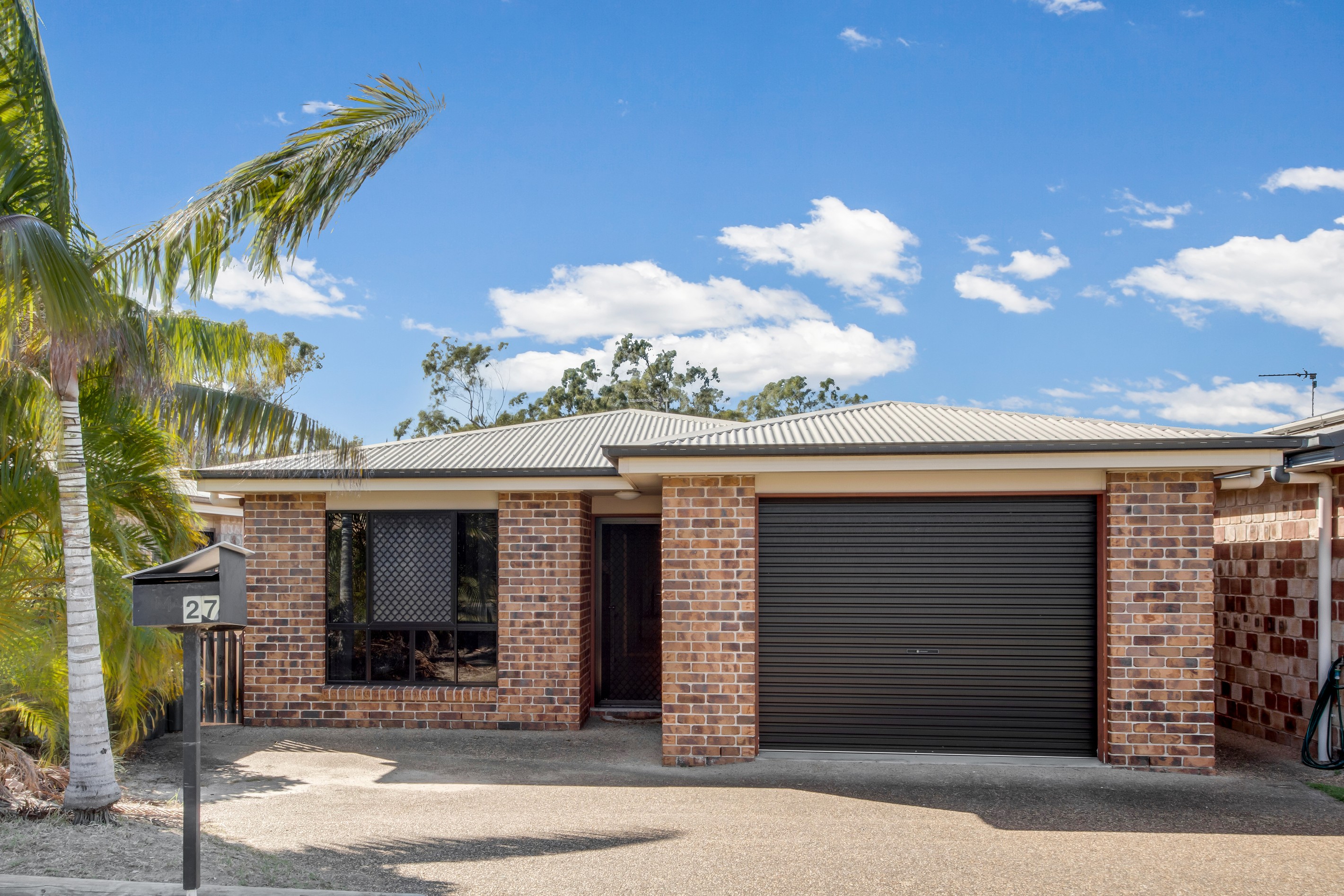 27 Skyline Drive, New Auckland, QLD 4680