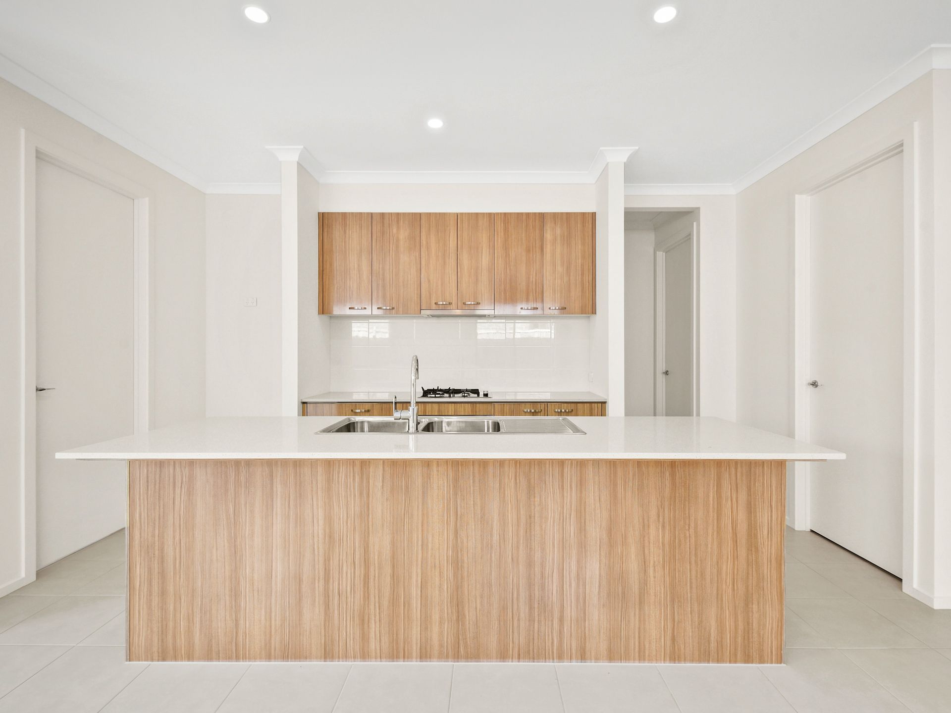157 Thoroughbred Drive, Clyde North, VIC 3978