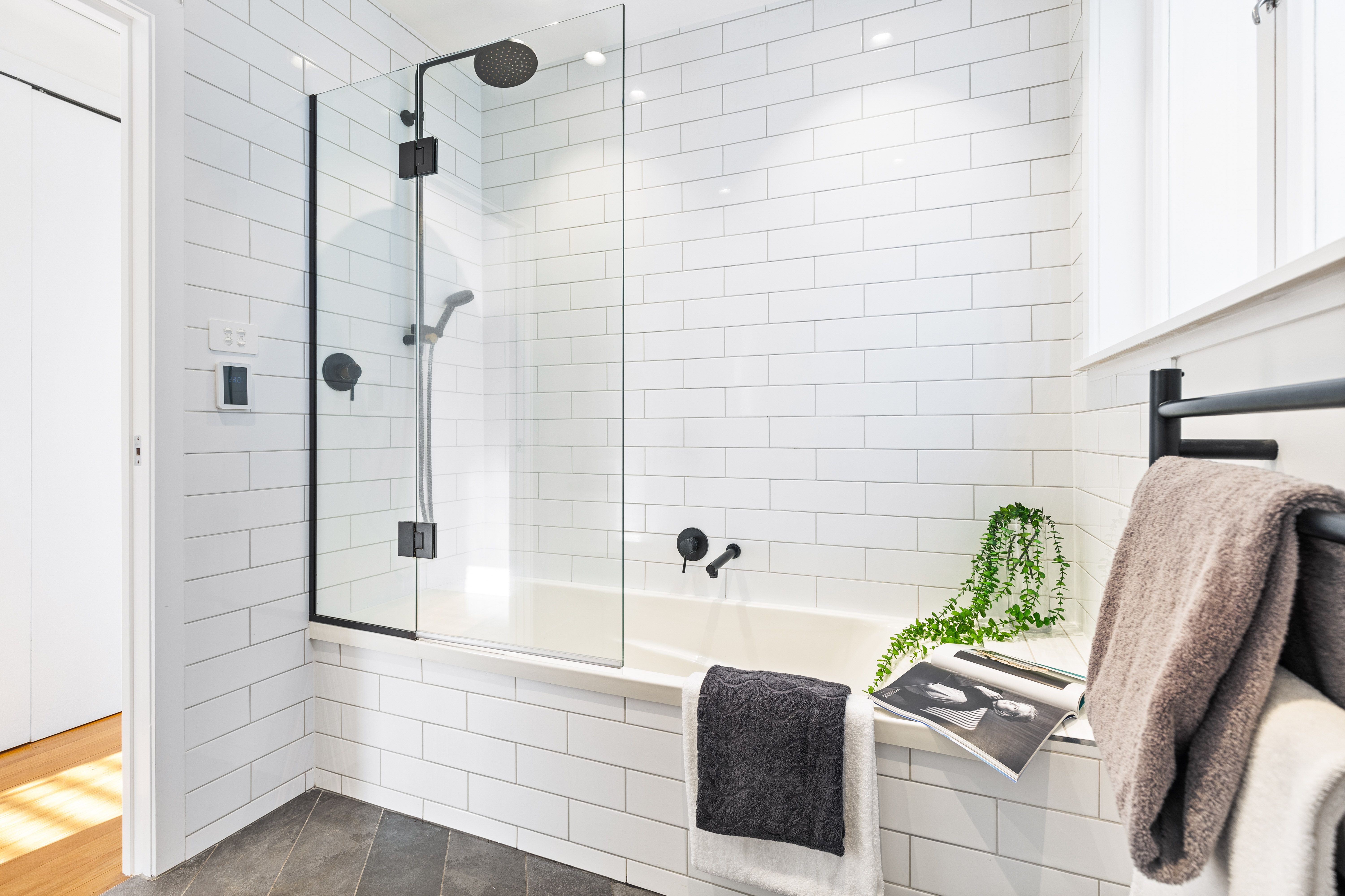 8 Waipani Road, Te Atatu Peninsula, Waitakere City