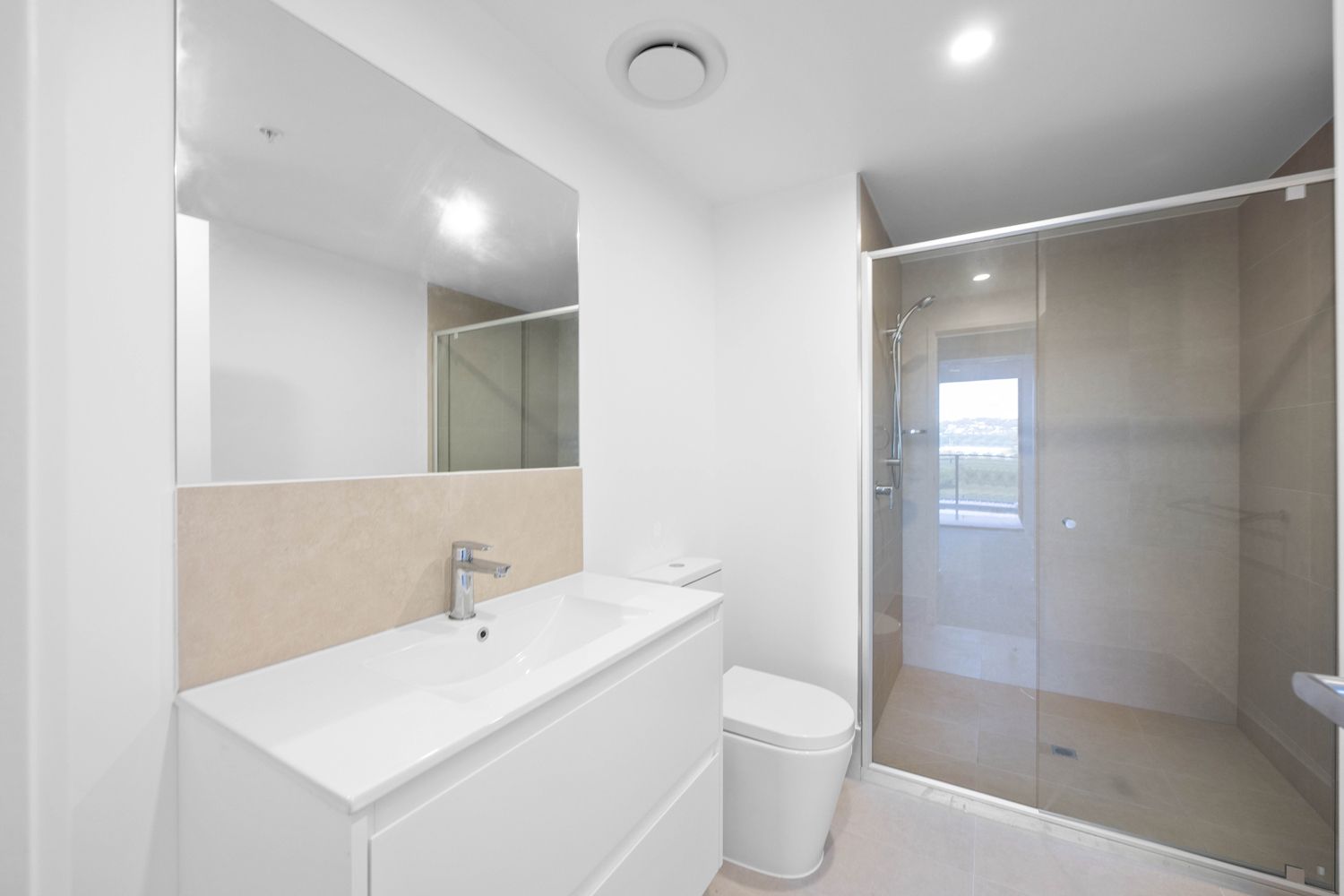413/12 South Sea Islander Way — photo 7 of 10