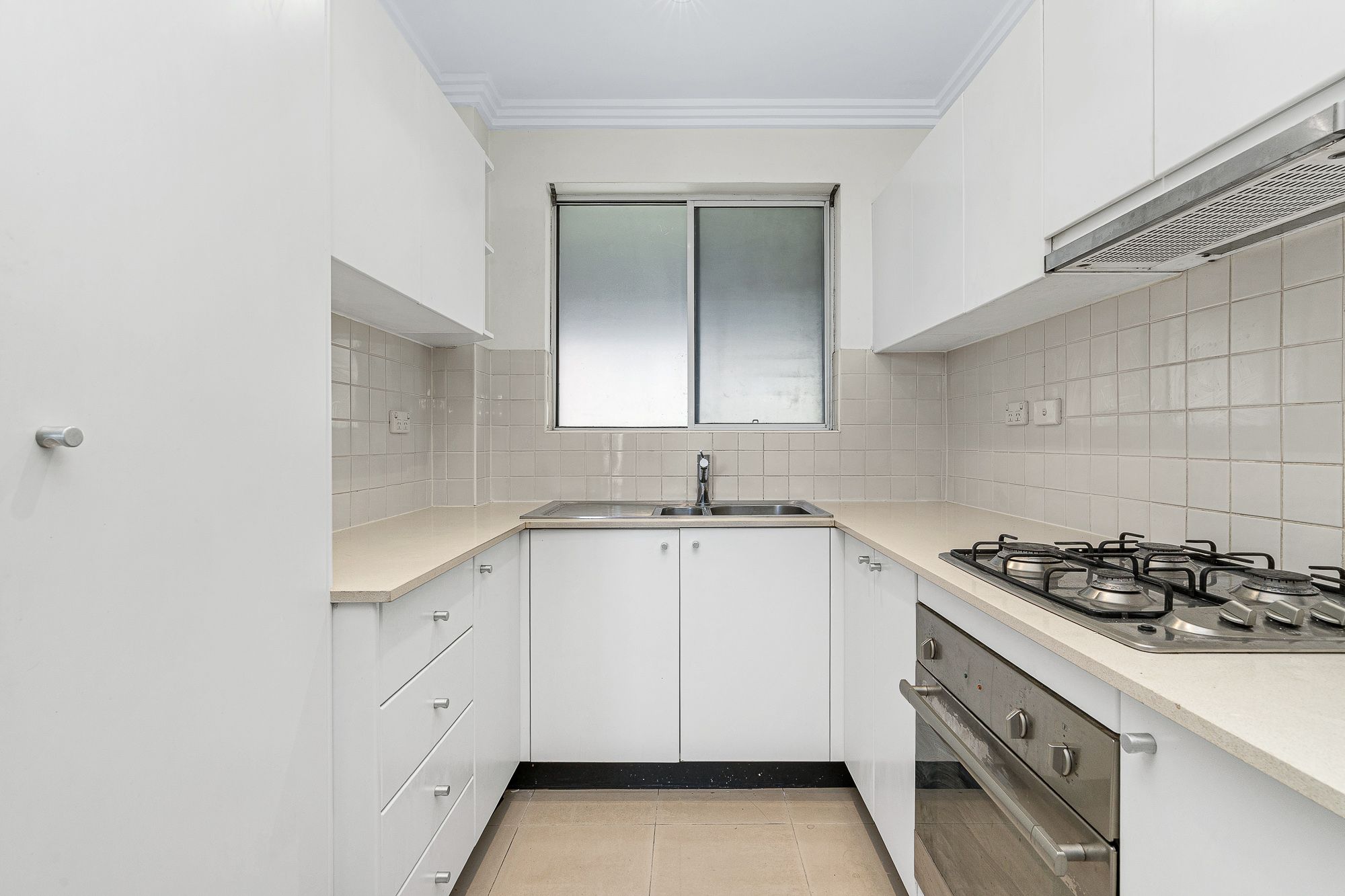 51/320A-338 Liverpool Road — photo 5 of 10