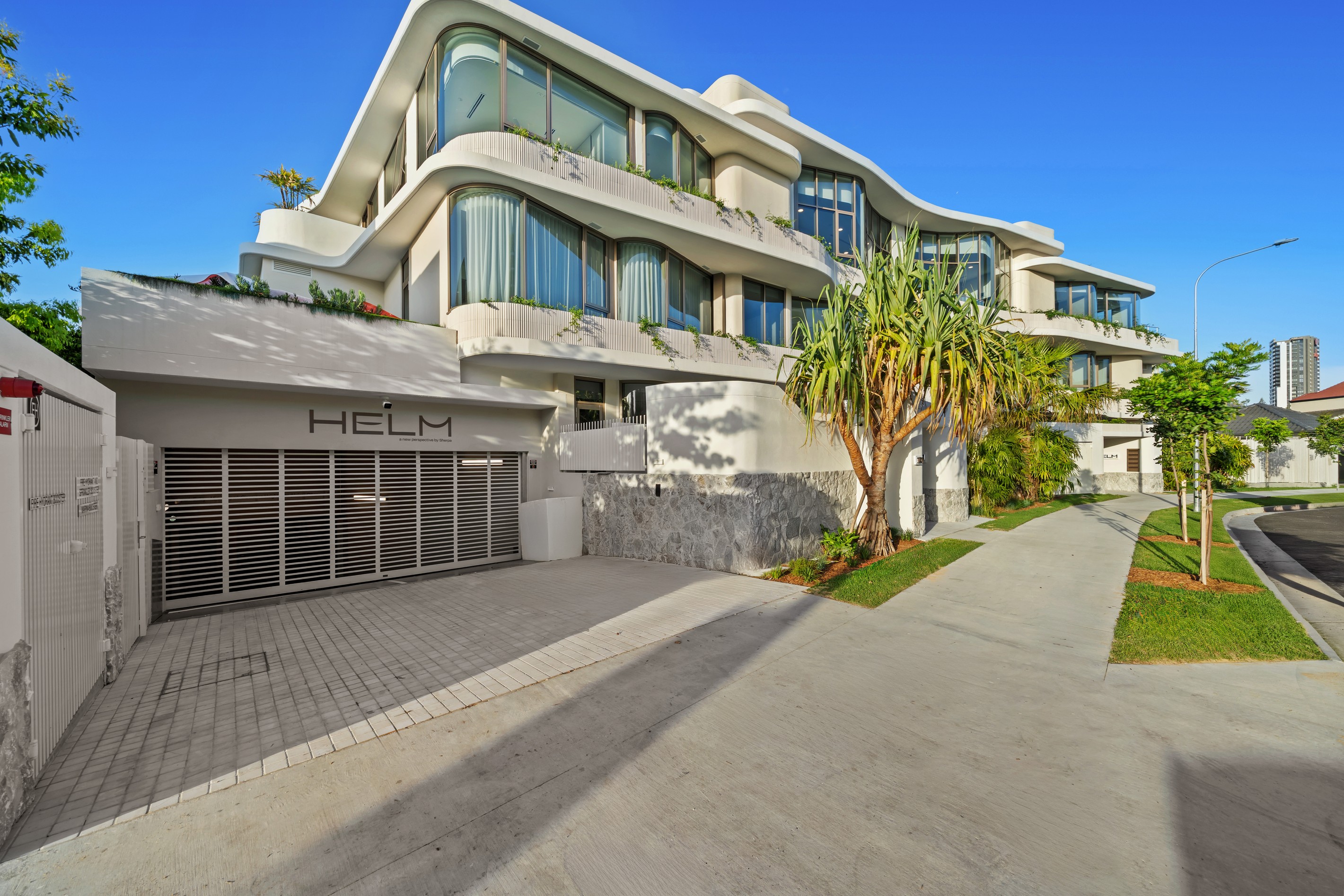 6/107 Stanhill Drive, Surfers Paradise, QLD 4217