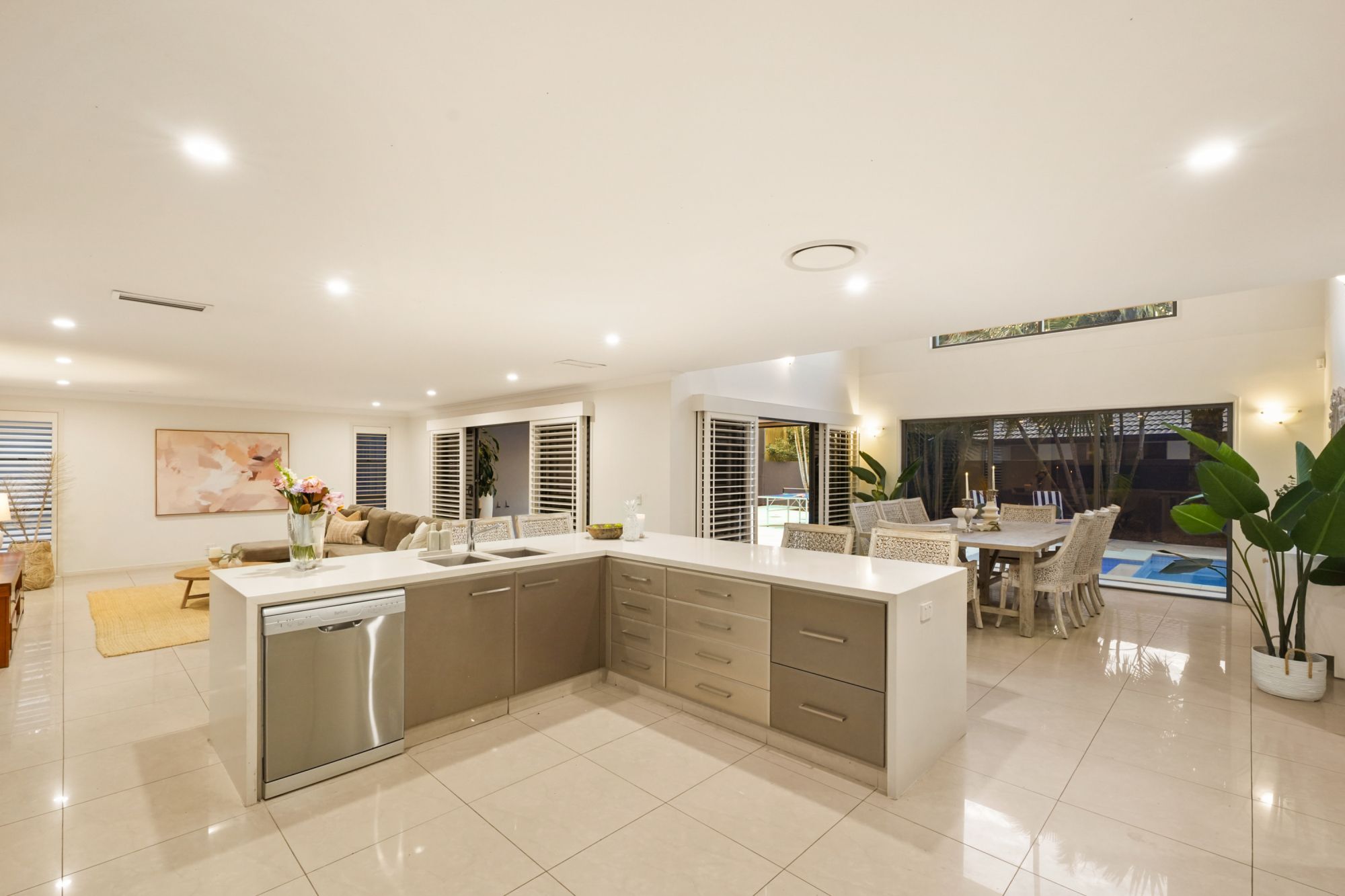 41 Heights Drive — photo 16 of 30