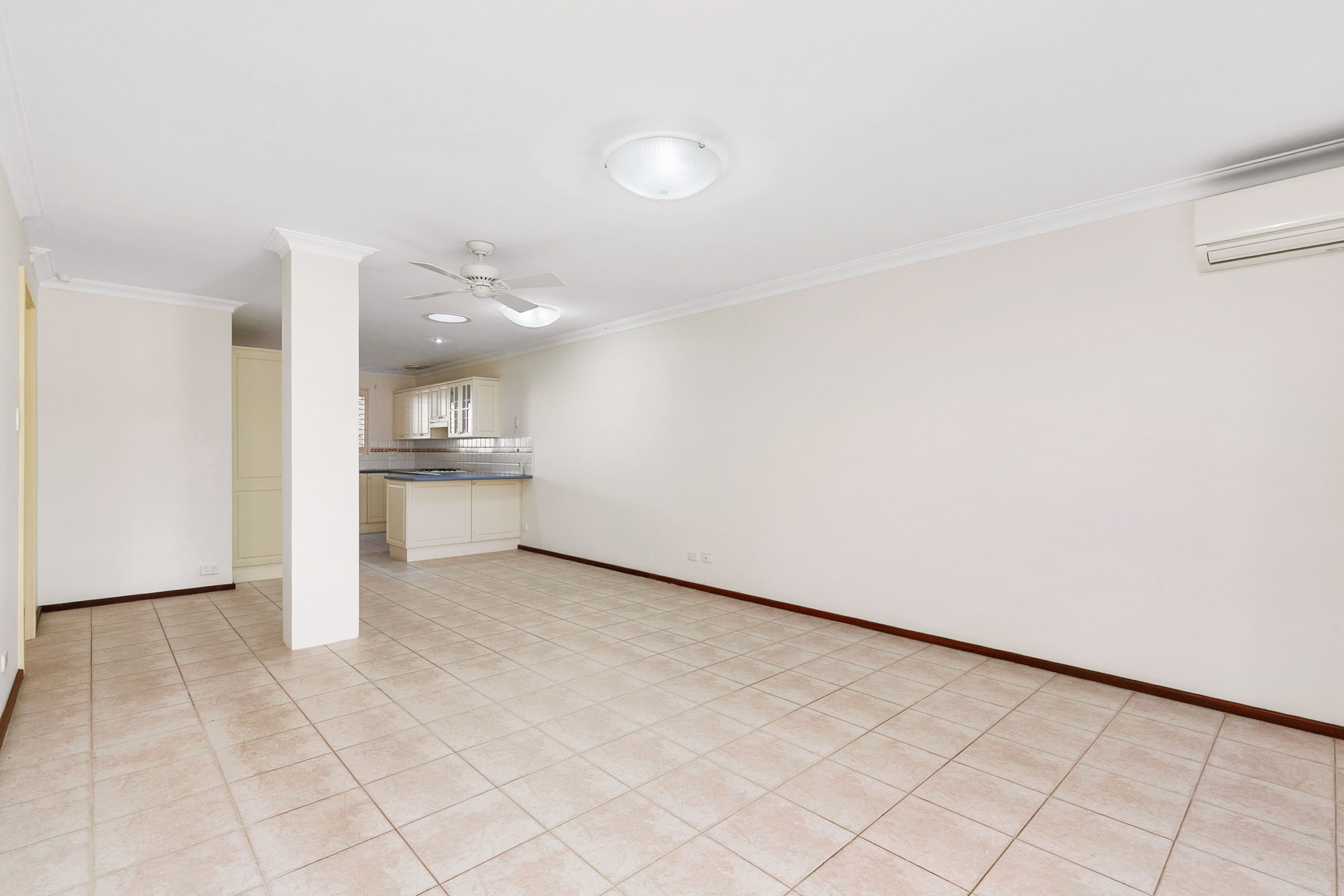 20/17 Syree Court — photo 11 of 30