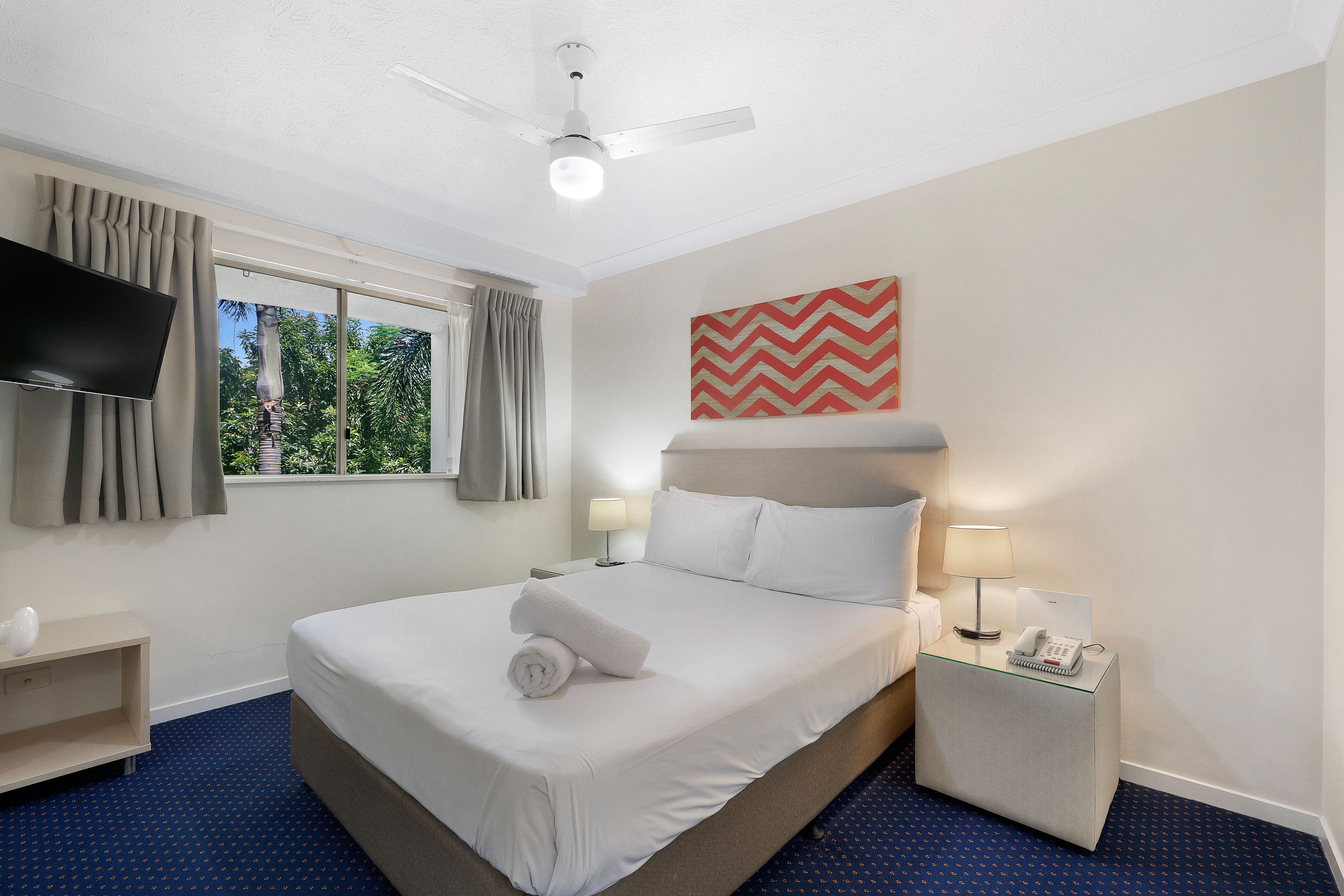 100/2342 Gold Coast Highway — photo 9 of 16